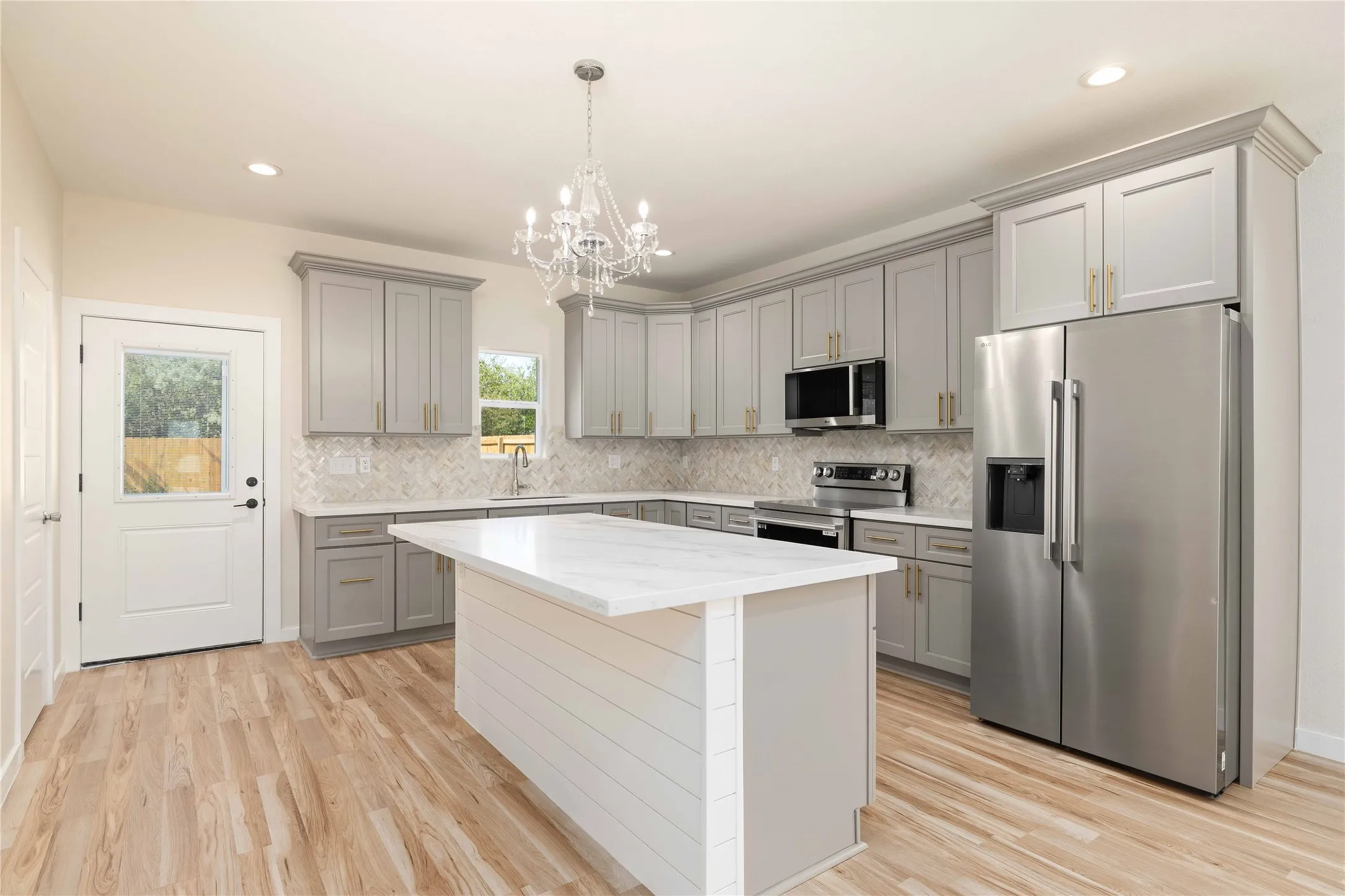 Single Family Residence For Sale in Brown County , 1613 1/2 2nd Street, Brownwood, Texas 76801, 3 Bedroom, 2 Bathroom, Garage spaces, 1,450 Sqft, built in 2026, mls#21352575, Real Estate Agent in Brownwood, Homes For Sale in Brown county, Homes For Sale in Brownwood, Realtor in Brownwood Texas, Real Estate Brokerage Independent Realty Texas, Luminita Cordes Realtor
