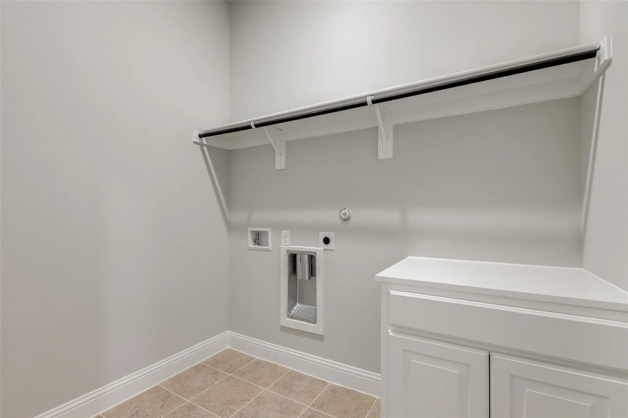 Single Family Residence For Rent in Collin County , 4516 Sovereignty Drive, Mc Kinney, Texas 75070, 4 Bedroom, 4 Bathroom, 2 Garage spaces, 3,558 Sqft, built in 2024, mls#21336995, Real Estate Agent in Mc Kinney, Homes For Rent in Collin county, Homes For Rent in Mc Kinney, Realtor in Mc Kinney Texas, Real Estate Brokerage Independent Realty Texas, Luminita Cordes Realtor