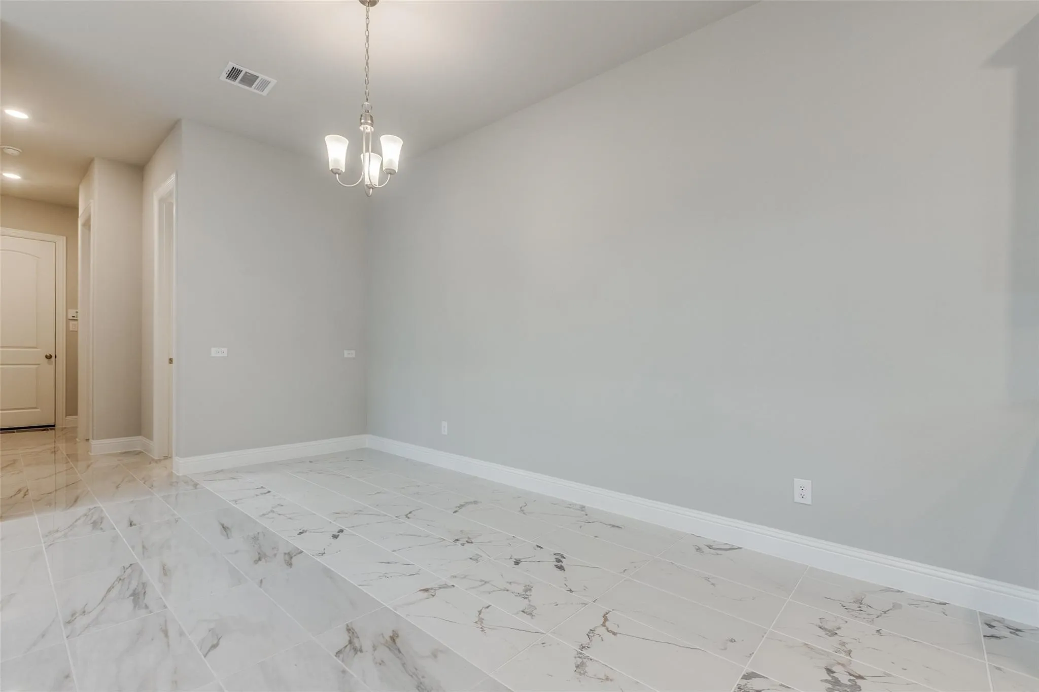 Single Family Residence For Rent in Collin County , 4516 Sovereignty Drive, Mc Kinney, Texas 75070, 4 Bedroom, 4 Bathroom, 2 Garage spaces, 3,558 Sqft, built in 2024, mls#21336995, Real Estate Agent in Mc Kinney, Homes For Rent in Collin county, Homes For Rent in Mc Kinney, Realtor in Mc Kinney Texas, Real Estate Brokerage Independent Realty Texas, Luminita Cordes Realtor