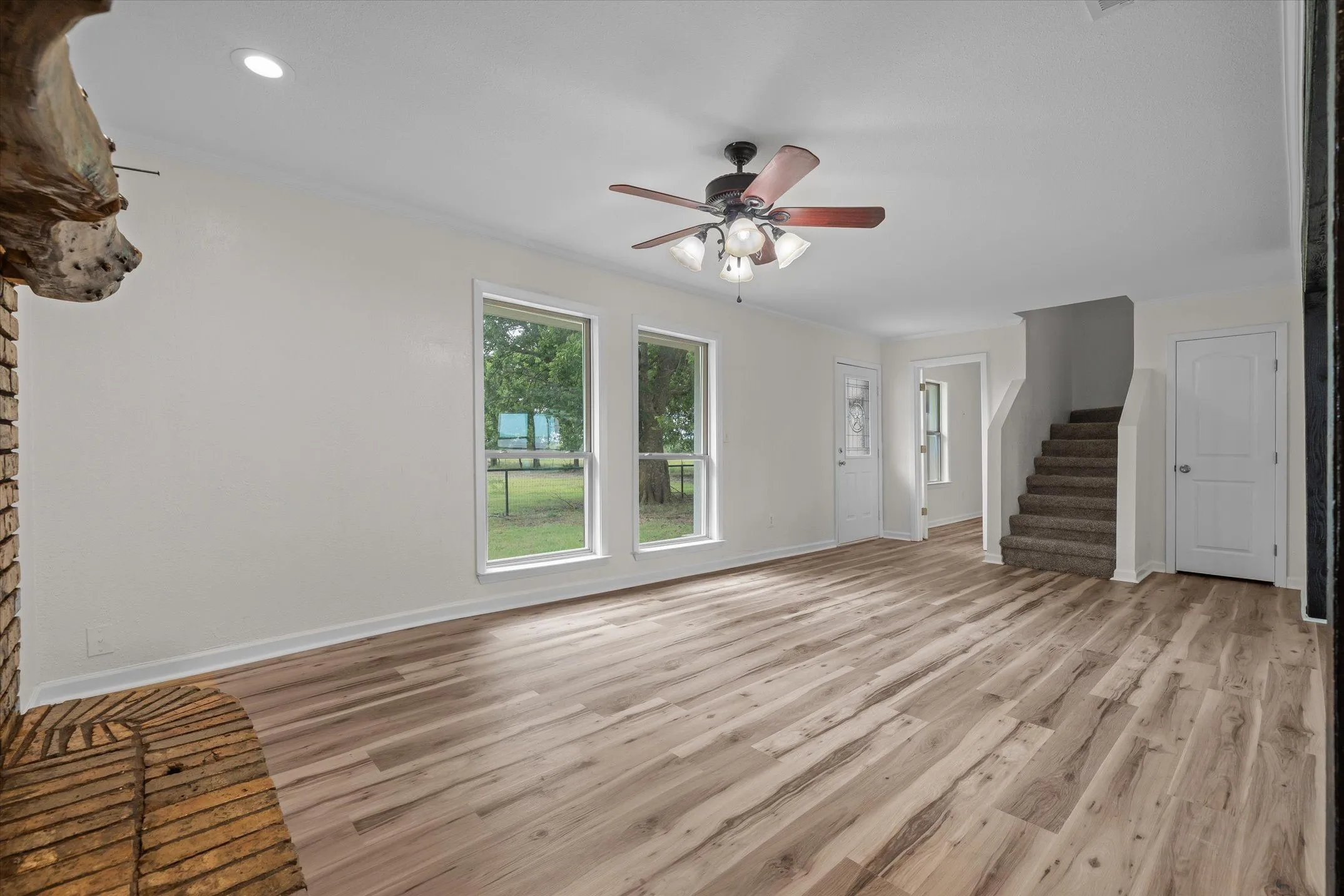 Single Family Residence For Sale in Kaufman County , 6128 N Fm 148, Terrell, Texas 75160, 4 Bedroom, 3 Bathroom, 2 Garage spaces, 2,805 Sqft, built in 1983, Price $639,000, mls#21336241, Real Estate Agent in Terrell, Homes For Sale in Kaufman county, Homes For Sale in Terrell, Realtor in Terrell Texas, Real Estate Brokerage Independent Realty Texas, Luminita Cordes Realtor