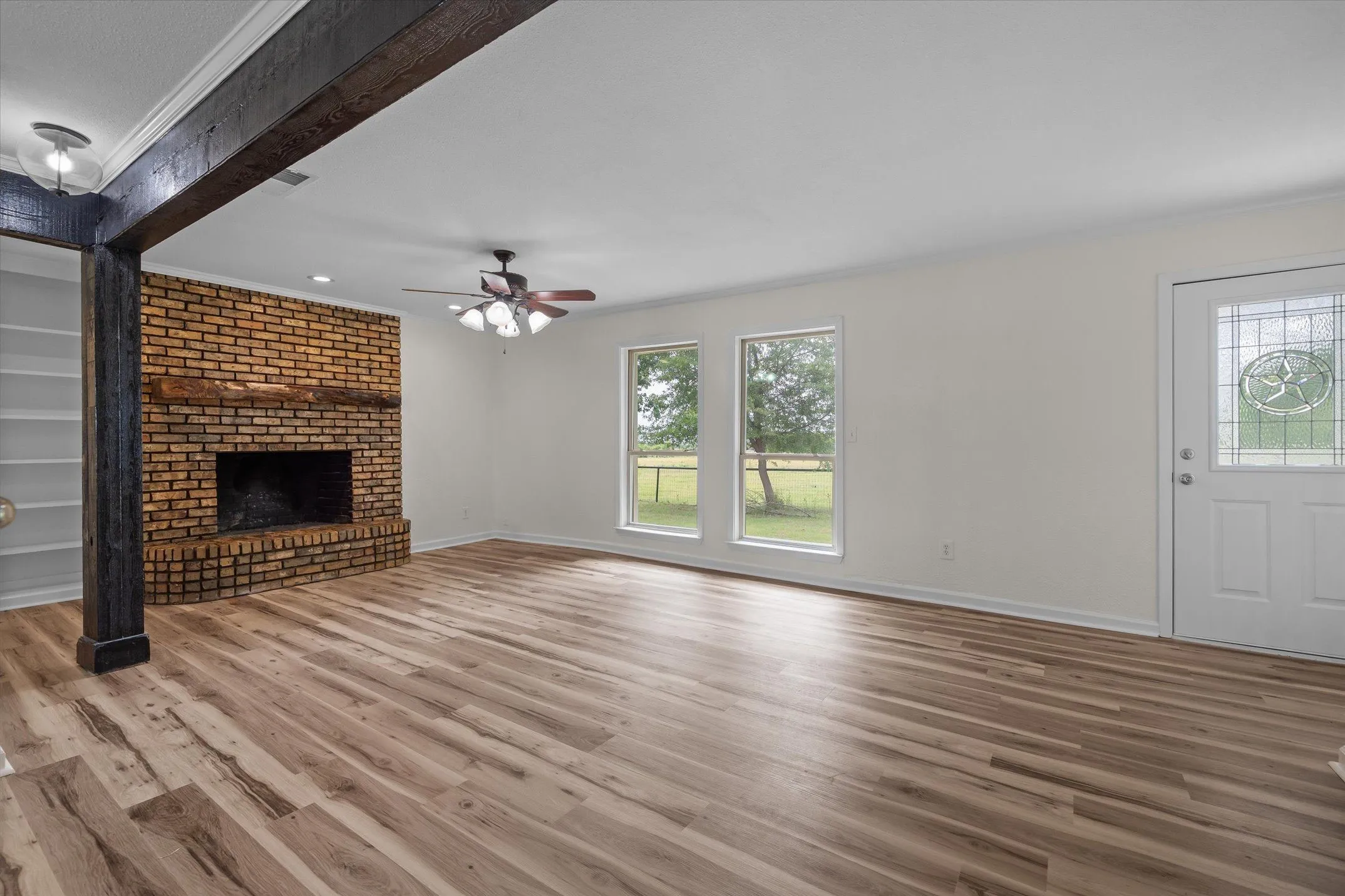 Single Family Residence For Sale in Kaufman County , 6128 N Fm 148, Terrell, Texas 75160, 4 Bedroom, 3 Bathroom, 2 Garage spaces, 2,805 Sqft, built in 1983, Price $639,000, mls#21336241, Real Estate Agent in Terrell, Homes For Sale in Kaufman county, Homes For Sale in Terrell, Realtor in Terrell Texas, Real Estate Brokerage Independent Realty Texas, Luminita Cordes Realtor