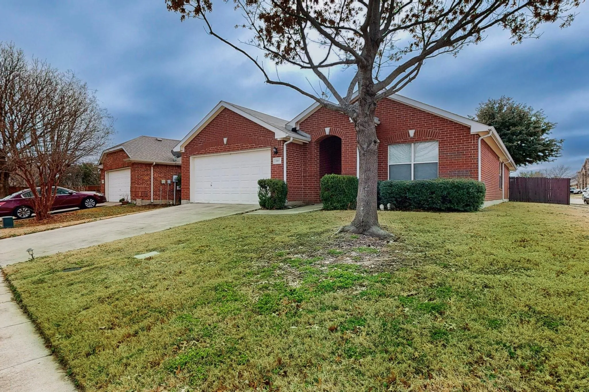 Single Family Residence For Rent in Denton County , 1065 Aviary Drive, Aubrey, Texas 76227, 3 Bedroom, 2 Bathroom, 2 Garage spaces, 1,816 Sqft, built in 2004, Price $2,300, mls#21357304, Real Estate Agent in Aubrey, Homes For Rent in Denton county, Homes For Rent in Aubrey, Realtor in Aubrey Texas, Real Estate Brokerage Independent Realty Texas, Luminita Cordes Realtor