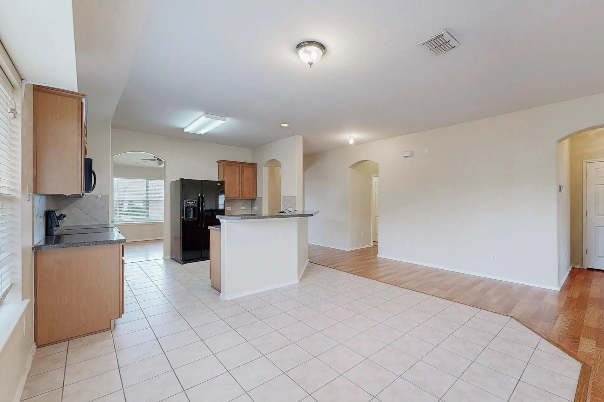 Single Family Residence For Rent in Denton County , 1065 Aviary Drive, Aubrey, Texas 76227, 3 Bedroom, 2 Bathroom, 2 Garage spaces, 1,816 Sqft, built in 2004, Price $2,300, mls#21357304, Real Estate Agent in Aubrey, Homes For Rent in Denton county, Homes For Rent in Aubrey, Realtor in Aubrey Texas, Real Estate Brokerage Independent Realty Texas, Luminita Cordes Realtor