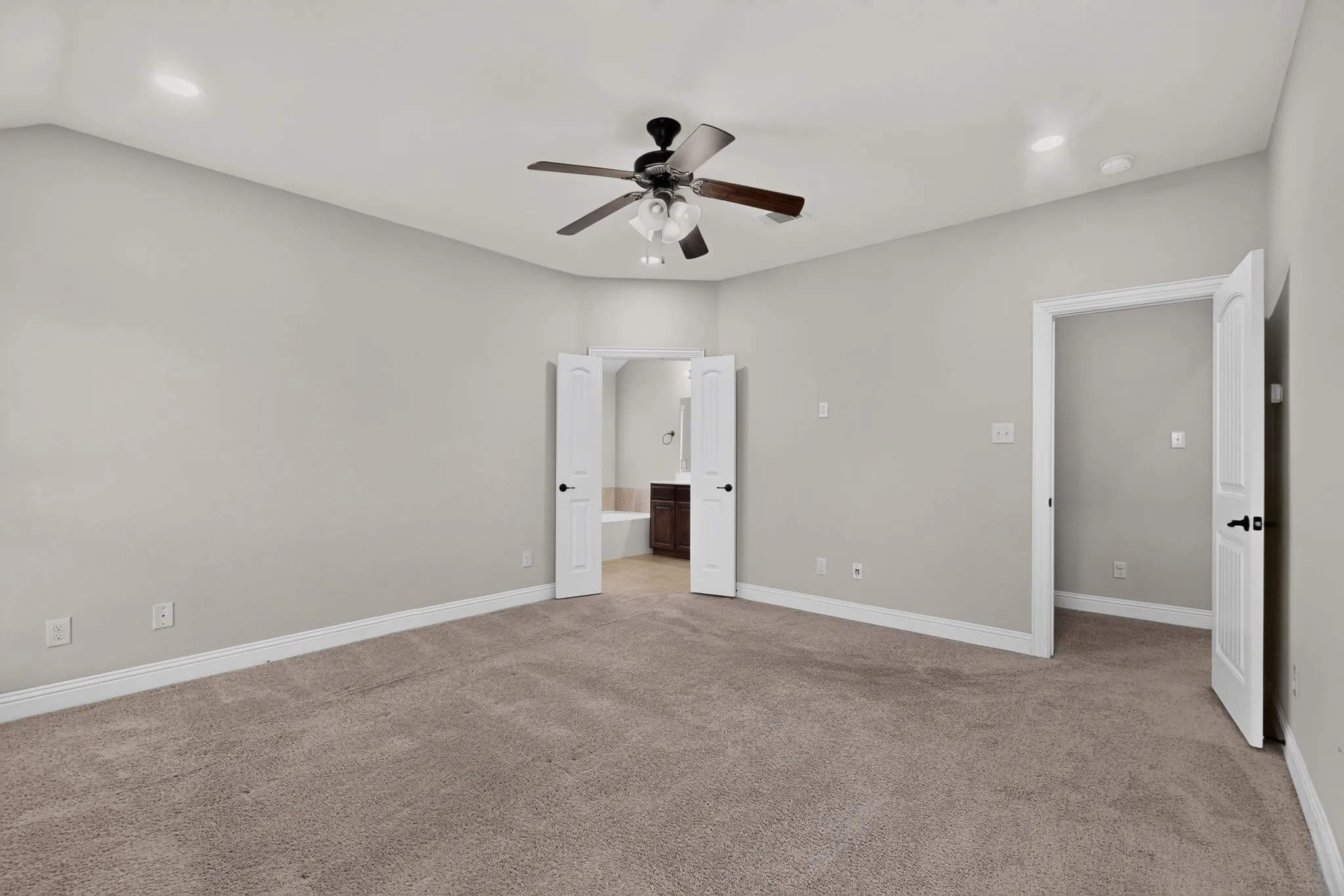 Single Family Residence For Rent in Collin County , 10529 N Jackson Hole Lane, Mc Kinney, Texas 75072, 4 Bedroom, 2 Bathroom, 2 Garage spaces, 2,033 Sqft, built in 2015, mls#21357336, Real Estate Agent in Mc Kinney, Homes For Rent in Collin county, Homes For Rent in Mc Kinney, Realtor in Mc Kinney Texas, Real Estate Brokerage Independent Realty Texas, Luminita Cordes Realtor
