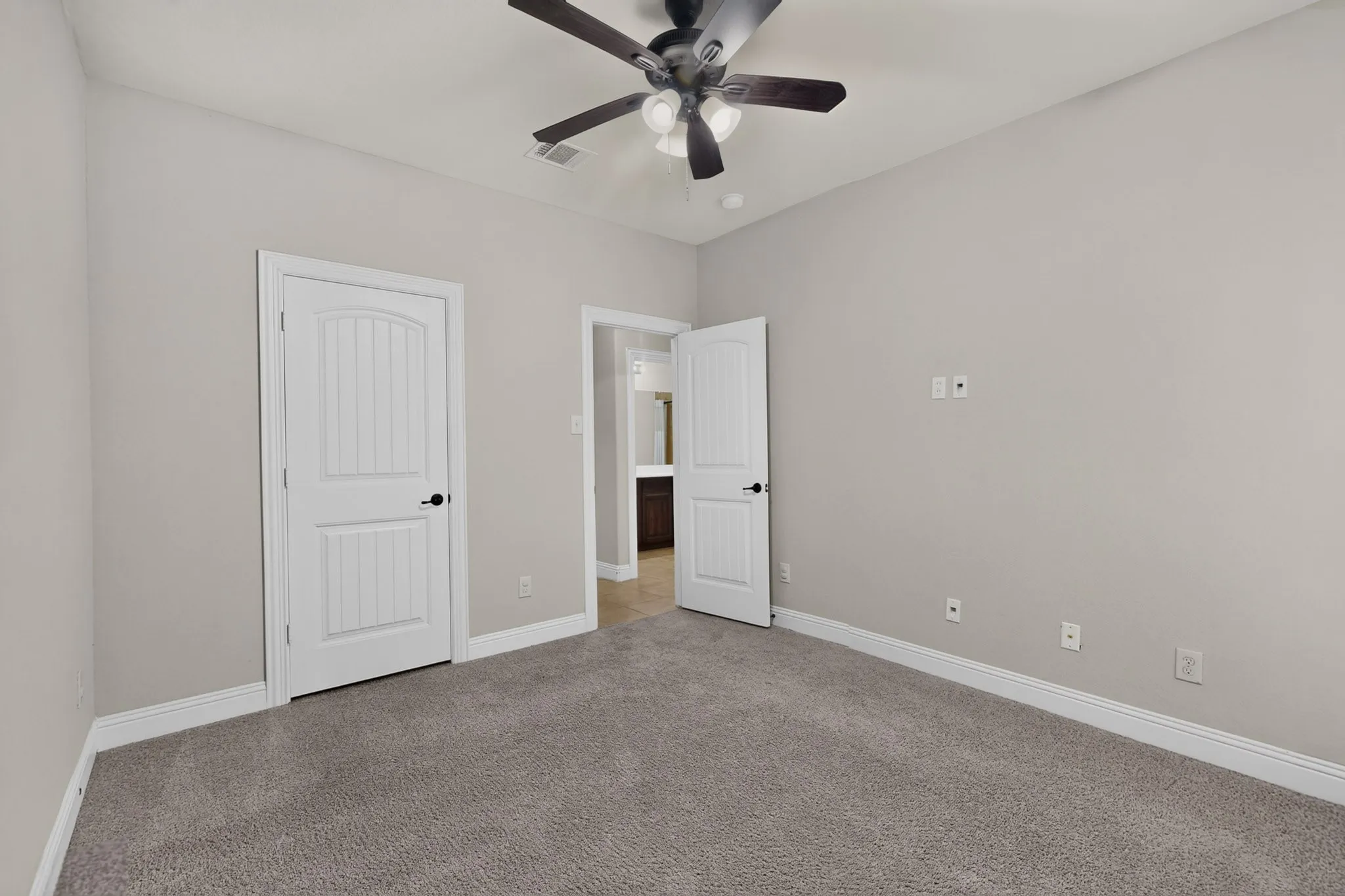 Single Family Residence For Rent in Collin County , 10529 N Jackson Hole Lane, Mc Kinney, Texas 75072, 4 Bedroom, 2 Bathroom, 2 Garage spaces, 2,033 Sqft, built in 2015, mls#21357336, Real Estate Agent in Mc Kinney, Homes For Rent in Collin county, Homes For Rent in Mc Kinney, Realtor in Mc Kinney Texas, Real Estate Brokerage Independent Realty Texas, Luminita Cordes Realtor