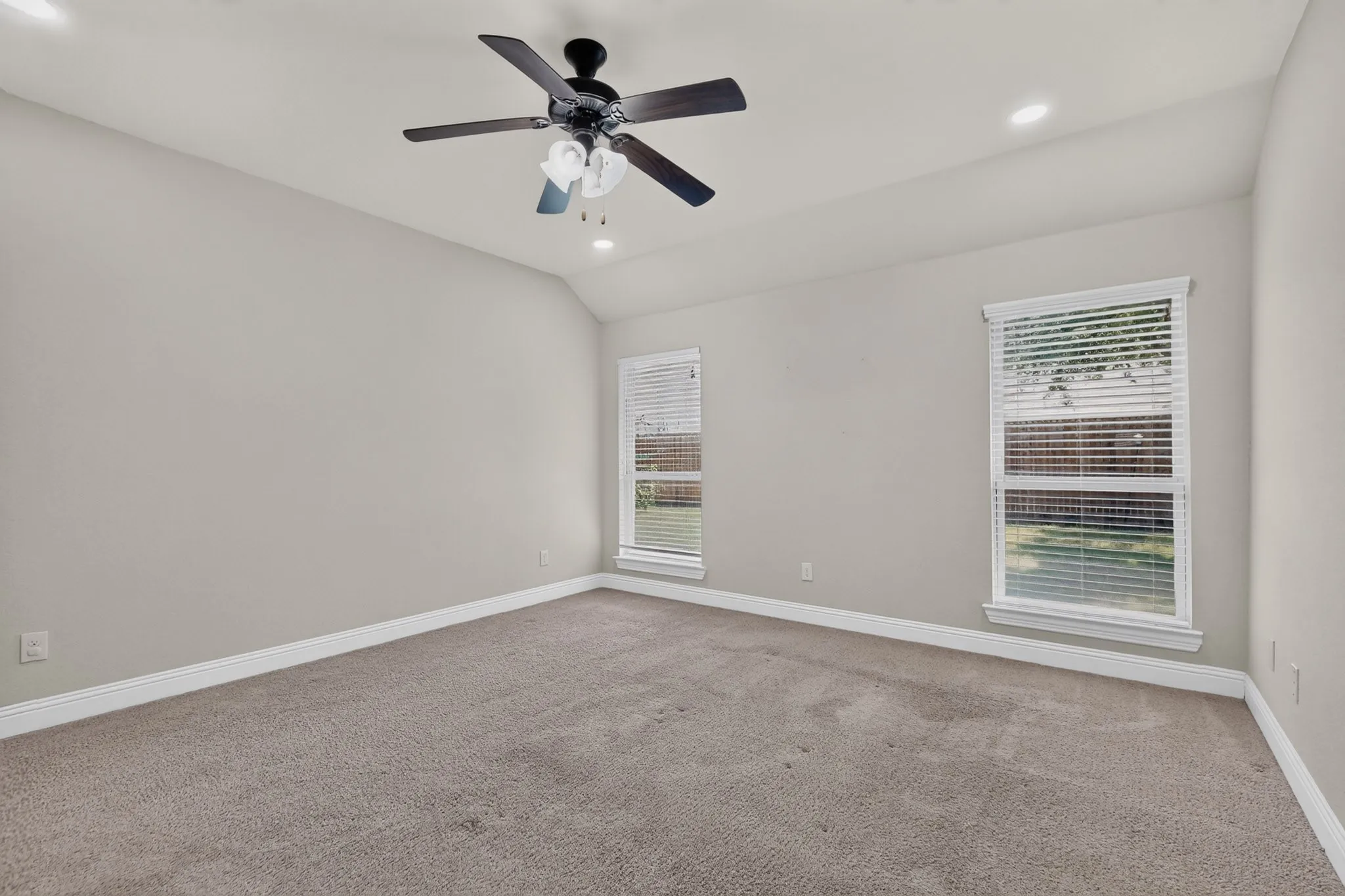Single Family Residence For Rent in Collin County , 10529 N Jackson Hole Lane, Mc Kinney, Texas 75072, 4 Bedroom, 2 Bathroom, 2 Garage spaces, 2,033 Sqft, built in 2015, mls#21357336, Real Estate Agent in Mc Kinney, Homes For Rent in Collin county, Homes For Rent in Mc Kinney, Realtor in Mc Kinney Texas, Real Estate Brokerage Independent Realty Texas, Luminita Cordes Realtor