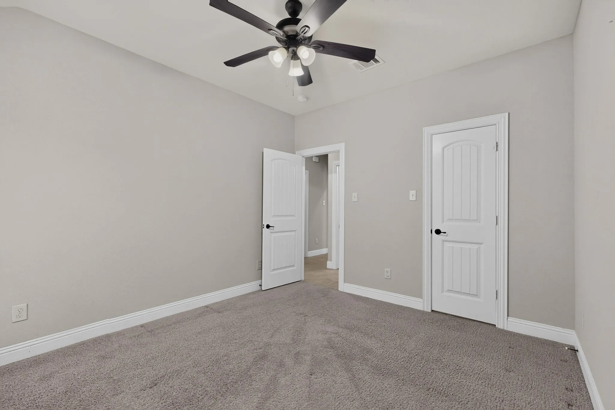 Single Family Residence For Rent in Collin County , 10529 N Jackson Hole Lane, Mc Kinney, Texas 75072, 4 Bedroom, 2 Bathroom, 2 Garage spaces, 2,033 Sqft, built in 2015, mls#21357336, Real Estate Agent in Mc Kinney, Homes For Rent in Collin county, Homes For Rent in Mc Kinney, Realtor in Mc Kinney Texas, Real Estate Brokerage Independent Realty Texas, Luminita Cordes Realtor