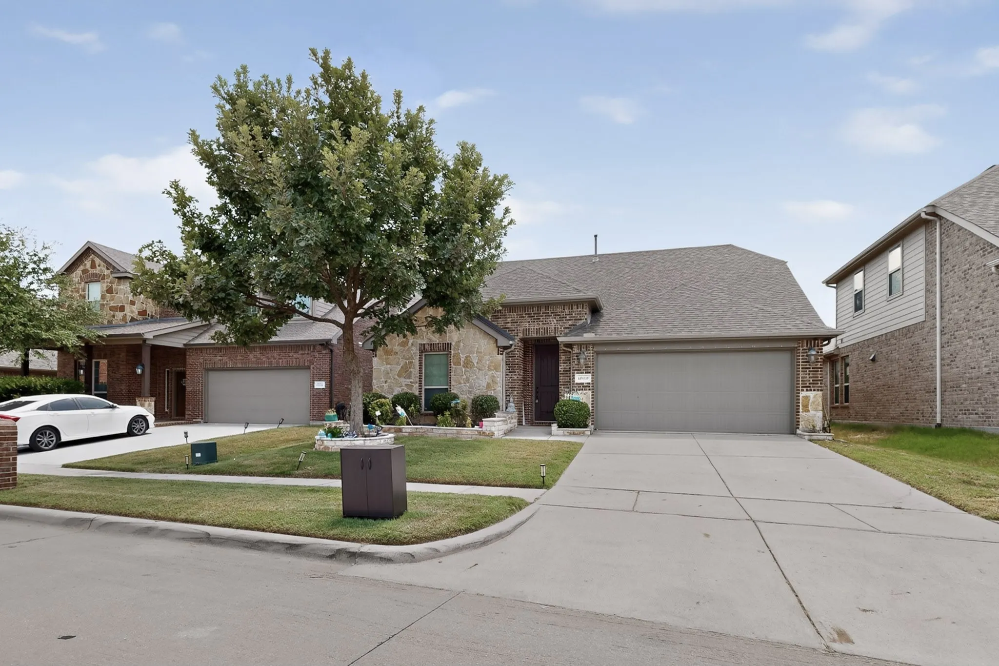 Single Family Residence For Rent in Collin County , 10529 N Jackson Hole Lane, Mc Kinney, Texas 75072, 4 Bedroom, 2 Bathroom, 2 Garage spaces, 2,033 Sqft, built in 2015, mls#21357336, Real Estate Agent in Mc Kinney, Homes For Rent in Collin county, Homes For Rent in Mc Kinney, Realtor in Mc Kinney Texas, Real Estate Brokerage Independent Realty Texas, Luminita Cordes Realtor
