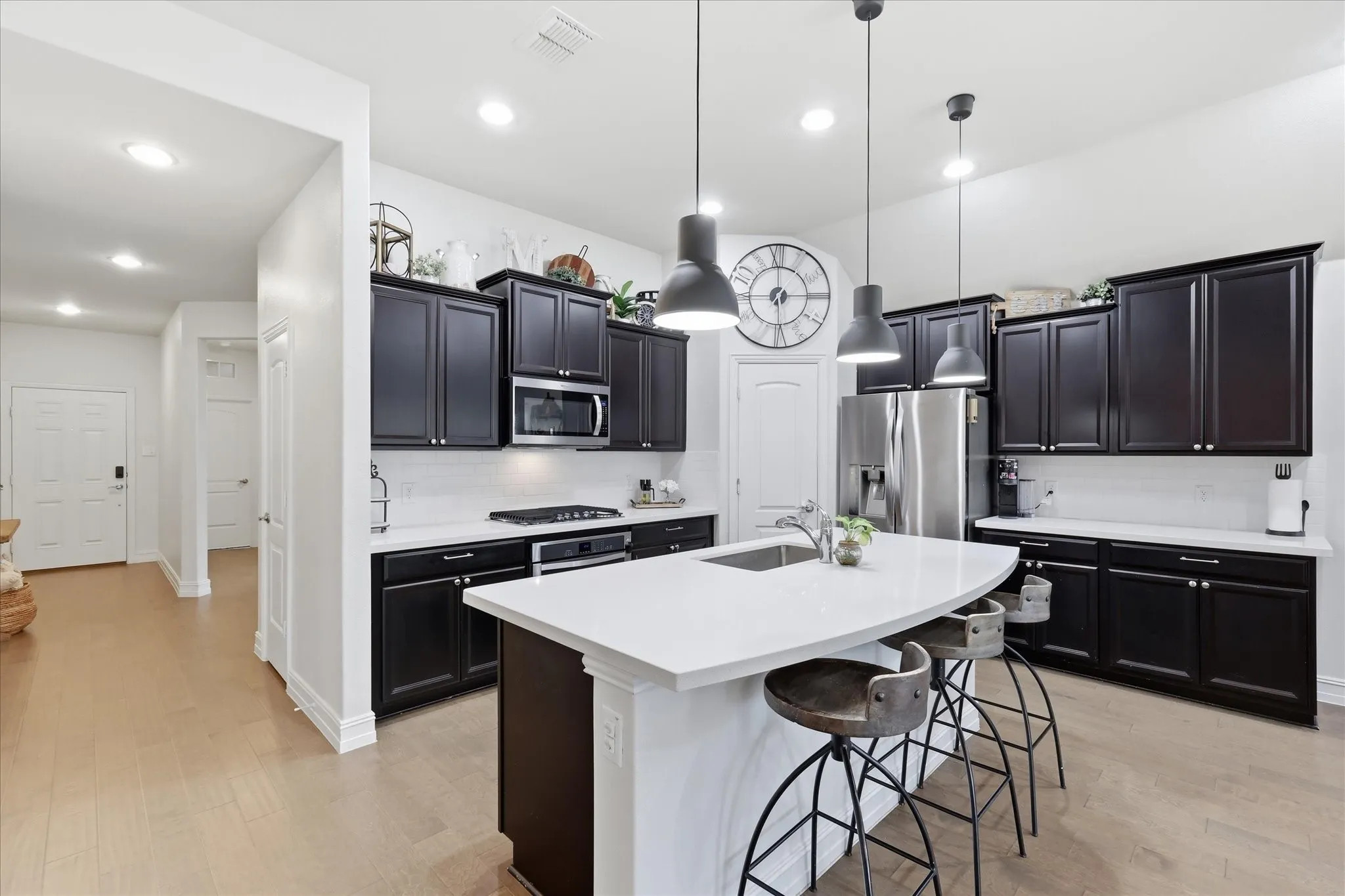 Single Family Residence For Sale in Denton County , 1429 Westborough Drive, Northlake, Texas 76226, 4 Bedroom, 2 Bathroom, 2 Garage spaces, 1,963 Sqft, built in 2016, mls#21353790, Real Estate Agent in Northlake, Homes For Sale in Denton county, Homes For Sale in Northlake, Realtor in Northlake Texas, Real Estate Brokerage Independent Realty Texas, Luminita Cordes Realtor