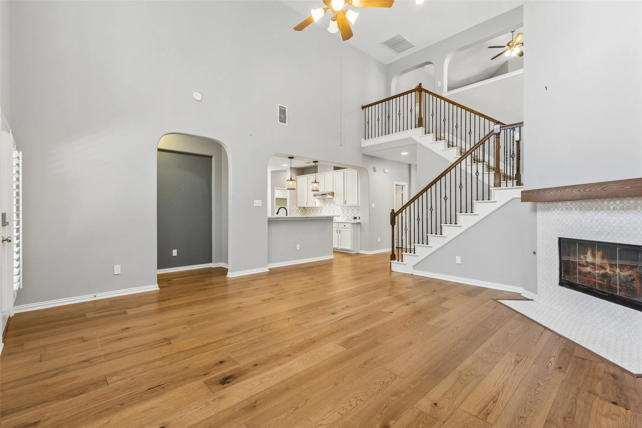 Single Family Residence For Sale in Denton County , 8664 Marion Drive, Frisco, Texas 75036, 4 Bedroom, 3 Bathroom, 2 Garage spaces, 2,828 Sqft, built in 2005, mls#21355549, Real Estate Agent in Frisco, Homes For Sale in Denton county, Homes For Sale in Frisco, Realtor in Frisco Texas, Real Estate Brokerage Independent Realty Texas, Luminita Cordes Realtor