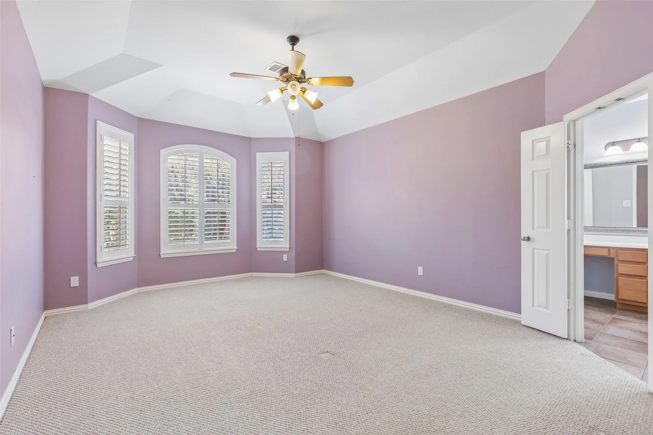 Single Family Residence For Sale in Denton County , 8664 Marion Drive, Frisco, Texas 75036, 4 Bedroom, 3 Bathroom, 2 Garage spaces, 2,828 Sqft, built in 2005, mls#21355549, Real Estate Agent in Frisco, Homes For Sale in Denton county, Homes For Sale in Frisco, Realtor in Frisco Texas, Real Estate Brokerage Independent Realty Texas, Luminita Cordes Realtor