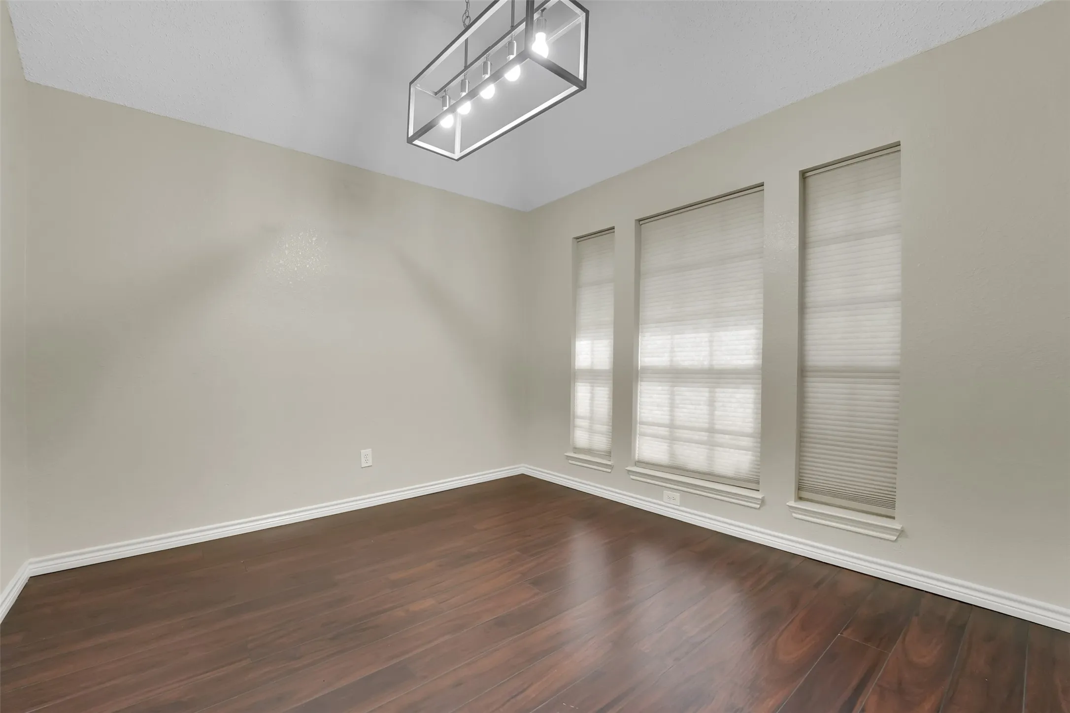 Formal dining room