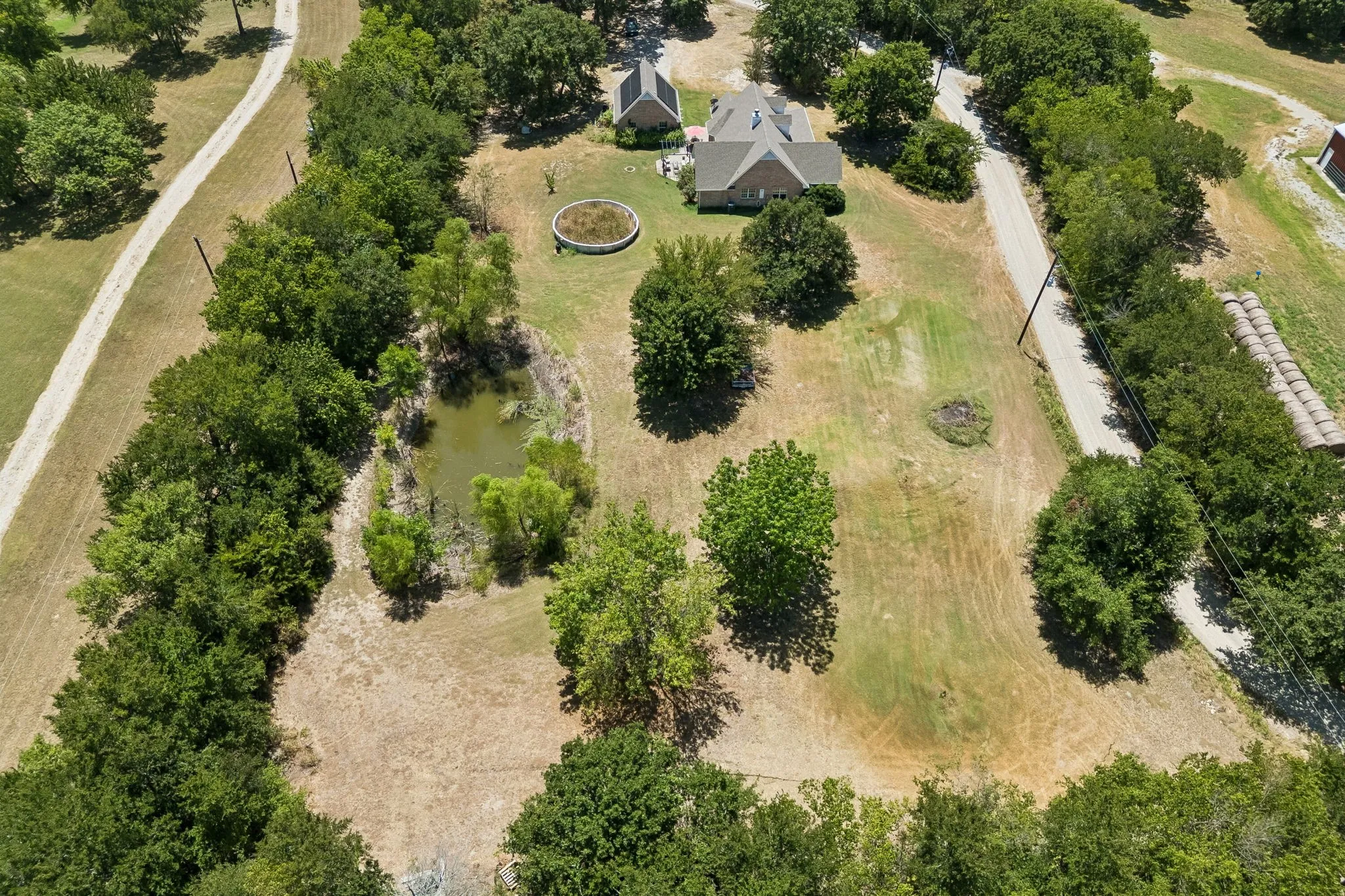 Single Family Residence For Sale in Hunt County , 2024 County Road 1034, Greenville, Texas 75401, 3 Bedroom, 2 Bathroom, 2 Garage spaces, 1,833 Sqft, built in 2010, mls#21355131, Real Estate Agent in Greenville, Homes For Sale in Hunt county, Homes For Sale in Greenville, Realtor in Greenville Texas, Real Estate Brokerage Independent Realty Texas, Luminita Cordes Realtor