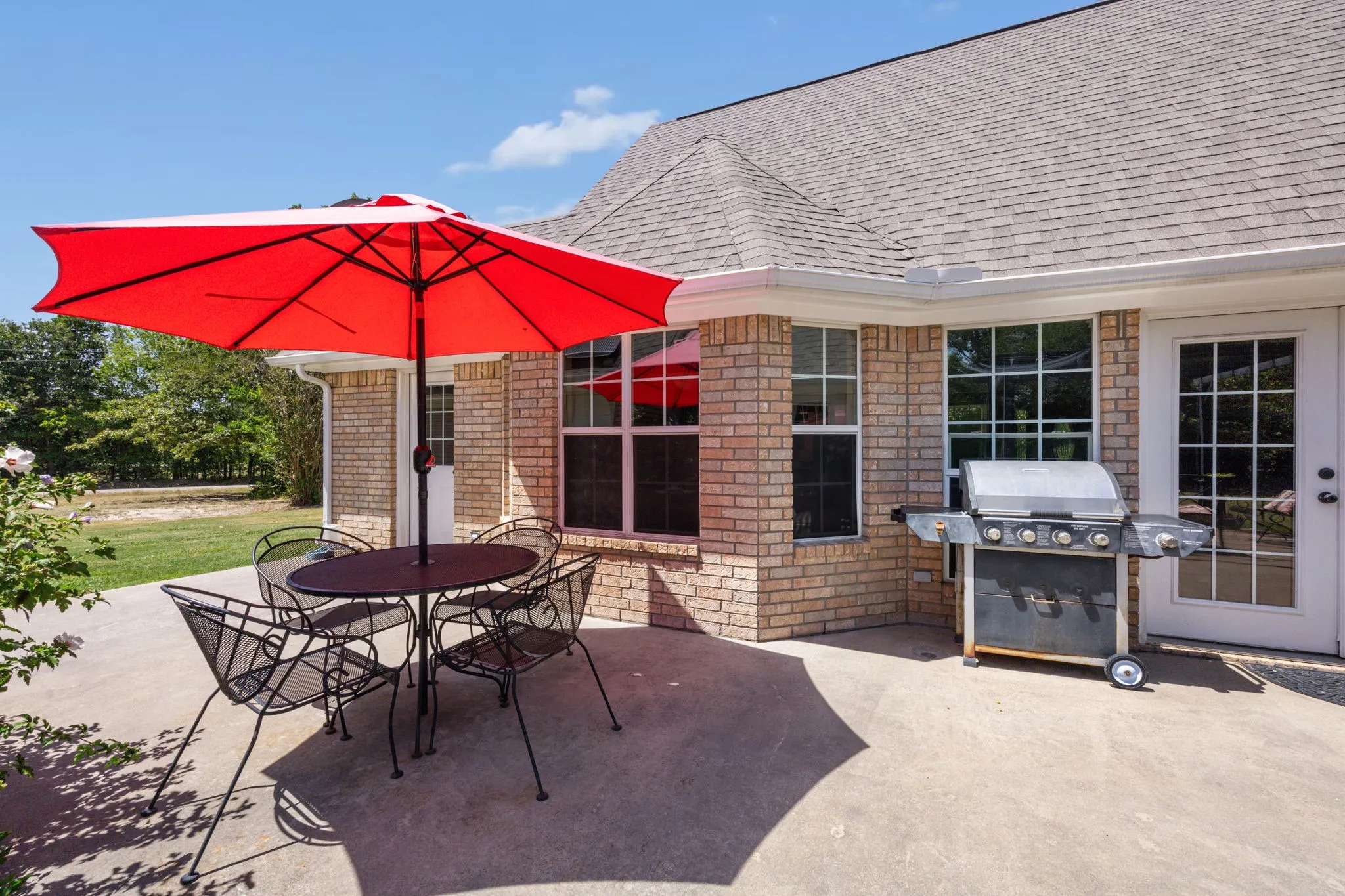 Single Family Residence For Sale in Hunt County , 2024 County Road 1034, Greenville, Texas 75401, 3 Bedroom, 2 Bathroom, 2 Garage spaces, 1,833 Sqft, built in 2010, mls#21355131, Real Estate Agent in Greenville, Homes For Sale in Hunt county, Homes For Sale in Greenville, Realtor in Greenville Texas, Real Estate Brokerage Independent Realty Texas, Luminita Cordes Realtor