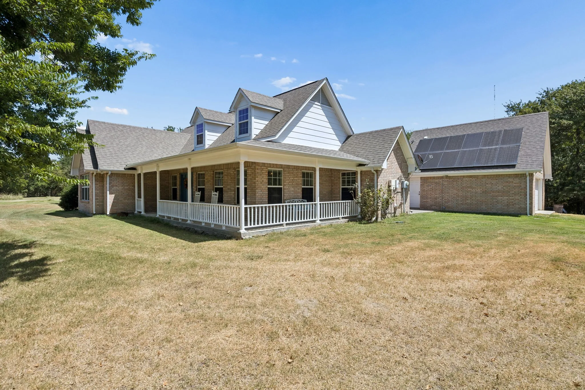 Side Yard & Garage