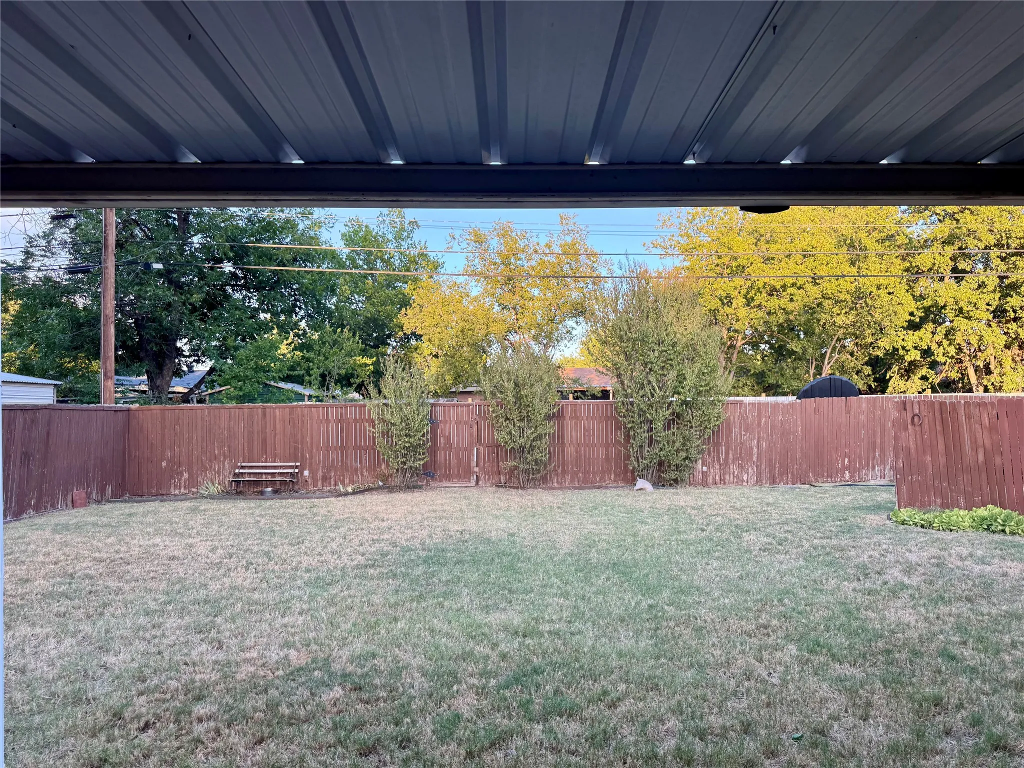 Single Family Residence For Sale in Taylor County , 2157 Ivanhoe Lane, Abilene, Texas 79605, 3 Bedroom, 2 Bathroom, 2 Garage spaces, 1,825 Sqft, built in 1957, mls#21357163, Real Estate Agent in Abilene, Homes For Sale in Taylor county, Homes For Sale in Abilene, Realtor in Abilene Texas, Real Estate Brokerage Independent Realty Texas, Luminita Cordes Realtor