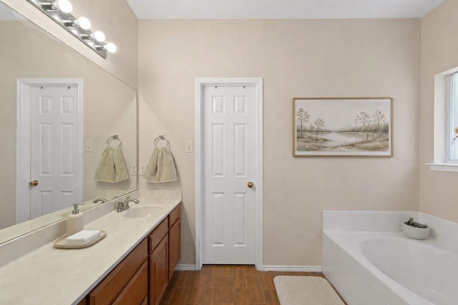 Single Family Residence For Sale in Tarrant County , 9224 Nathan Drive, White Settlement, Texas 76108, 4 Bedroom, 3 Bathroom, 2 Garage spaces, 2,308 Sqft, built in 2004, mls#21349076, Real Estate Agent in White Settlement, Homes For Sale in Tarrant county, Homes For Sale in White Settlement, Realtor in White Settlement Texas, Real Estate Brokerage Independent Realty Texas, Luminita Cordes Realtor