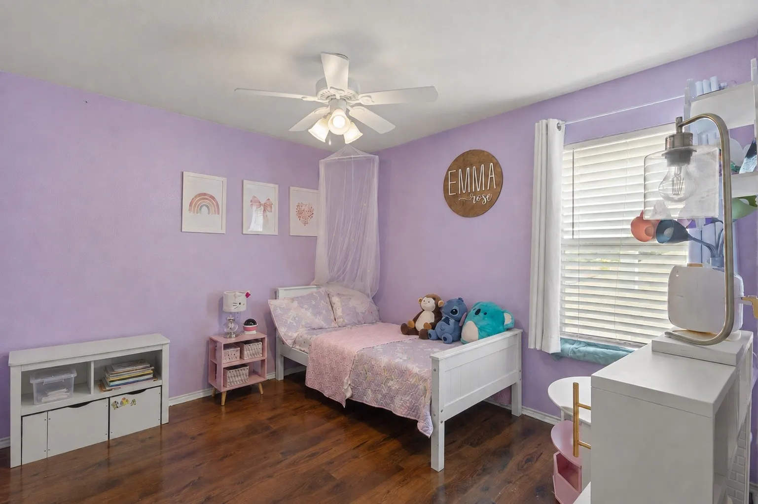 Single Family Residence For Sale in Tarrant County , 9224 Nathan Drive, White Settlement, Texas 76108, 4 Bedroom, 3 Bathroom, 2 Garage spaces, 2,308 Sqft, built in 2004, mls#21349076, Real Estate Agent in White Settlement, Homes For Sale in Tarrant county, Homes For Sale in White Settlement, Realtor in White Settlement Texas, Real Estate Brokerage Independent Realty Texas, Luminita Cordes Realtor