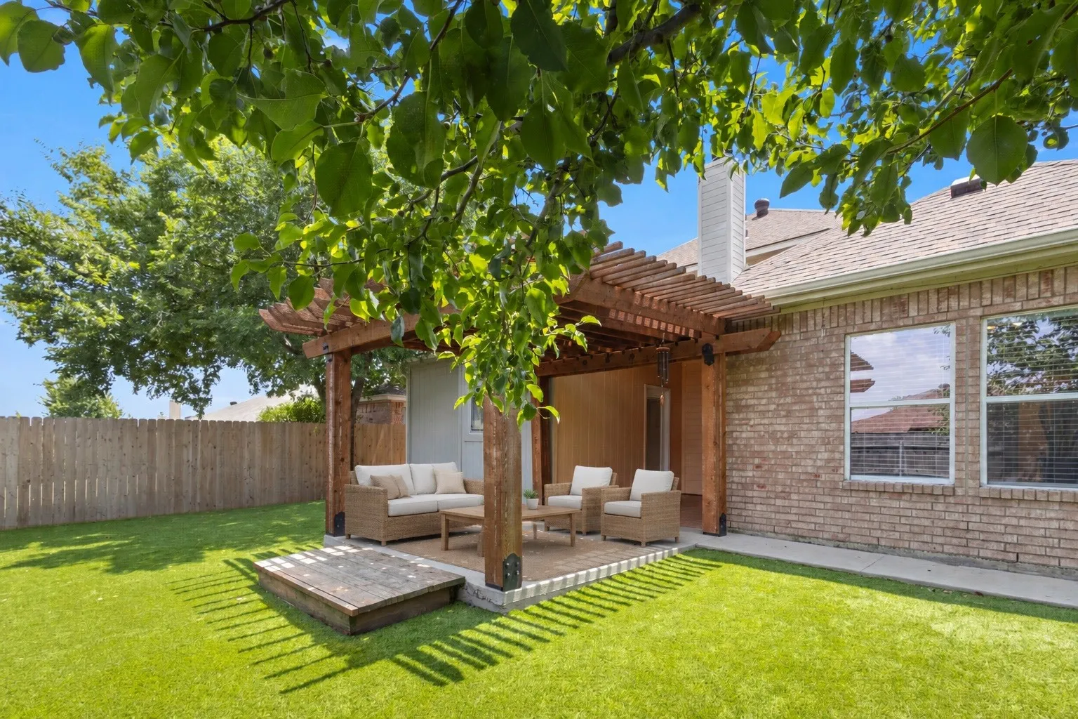 Single Family Residence For Sale in Tarrant County , 9224 Nathan Drive, White Settlement, Texas 76108, 4 Bedroom, 3 Bathroom, 2 Garage spaces, 2,308 Sqft, built in 2004, mls#21349076, Real Estate Agent in White Settlement, Homes For Sale in Tarrant county, Homes For Sale in White Settlement, Realtor in White Settlement Texas, Real Estate Brokerage Independent Realty Texas, Luminita Cordes Realtor