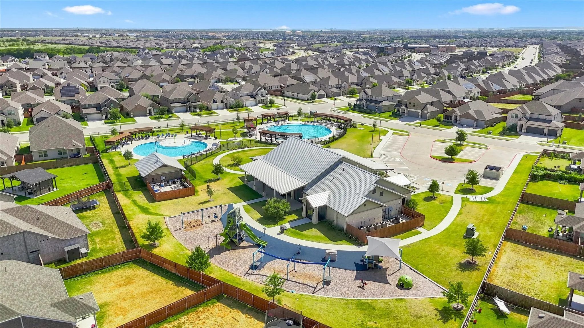 Single Family Residence For Sale in Tarrant County , 2109 Draco Drive, Haslet, Texas 76052, 3 Bedroom, 2 Bathroom, 3 Garage spaces, 1,837 Sqft, built in 2022, mls#21352879, Real Estate Agent in Haslet, Homes For Sale in Tarrant county, Homes For Sale in Haslet, Realtor in Haslet Texas, Real Estate Brokerage Independent Realty Texas, Luminita Cordes Realtor