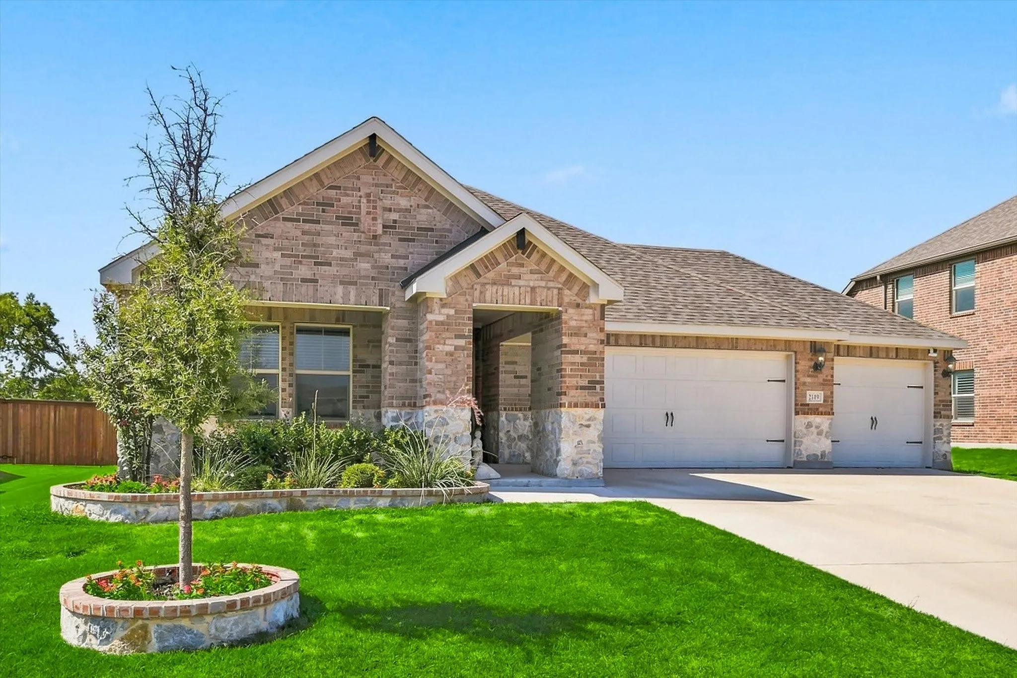Single Family Residence For Sale in Tarrant County , 2109 Draco Drive, Haslet, Texas 76052, 3 Bedroom, 2 Bathroom, 3 Garage spaces, 1,837 Sqft, built in 2022, mls#21352879, Real Estate Agent in Haslet, Homes For Sale in Tarrant county, Homes For Sale in Haslet, Realtor in Haslet Texas, Real Estate Brokerage Independent Realty Texas, Luminita Cordes Realtor