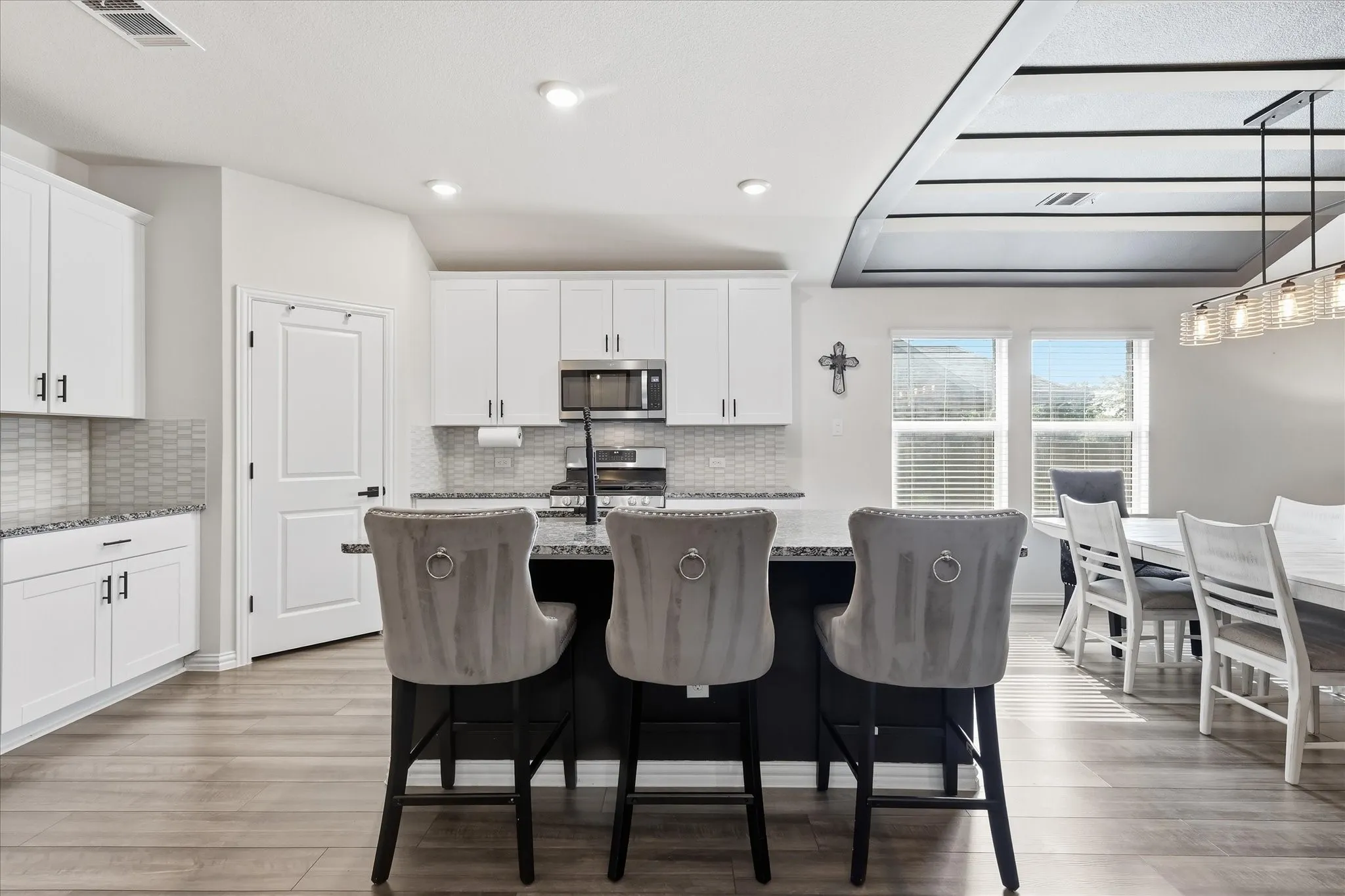 Single Family Residence For Sale in Tarrant County , 2109 Draco Drive, Haslet, Texas 76052, 3 Bedroom, 2 Bathroom, 3 Garage spaces, 1,837 Sqft, built in 2022, mls#21352879, Real Estate Agent in Haslet, Homes For Sale in Tarrant county, Homes For Sale in Haslet, Realtor in Haslet Texas, Real Estate Brokerage Independent Realty Texas, Luminita Cordes Realtor