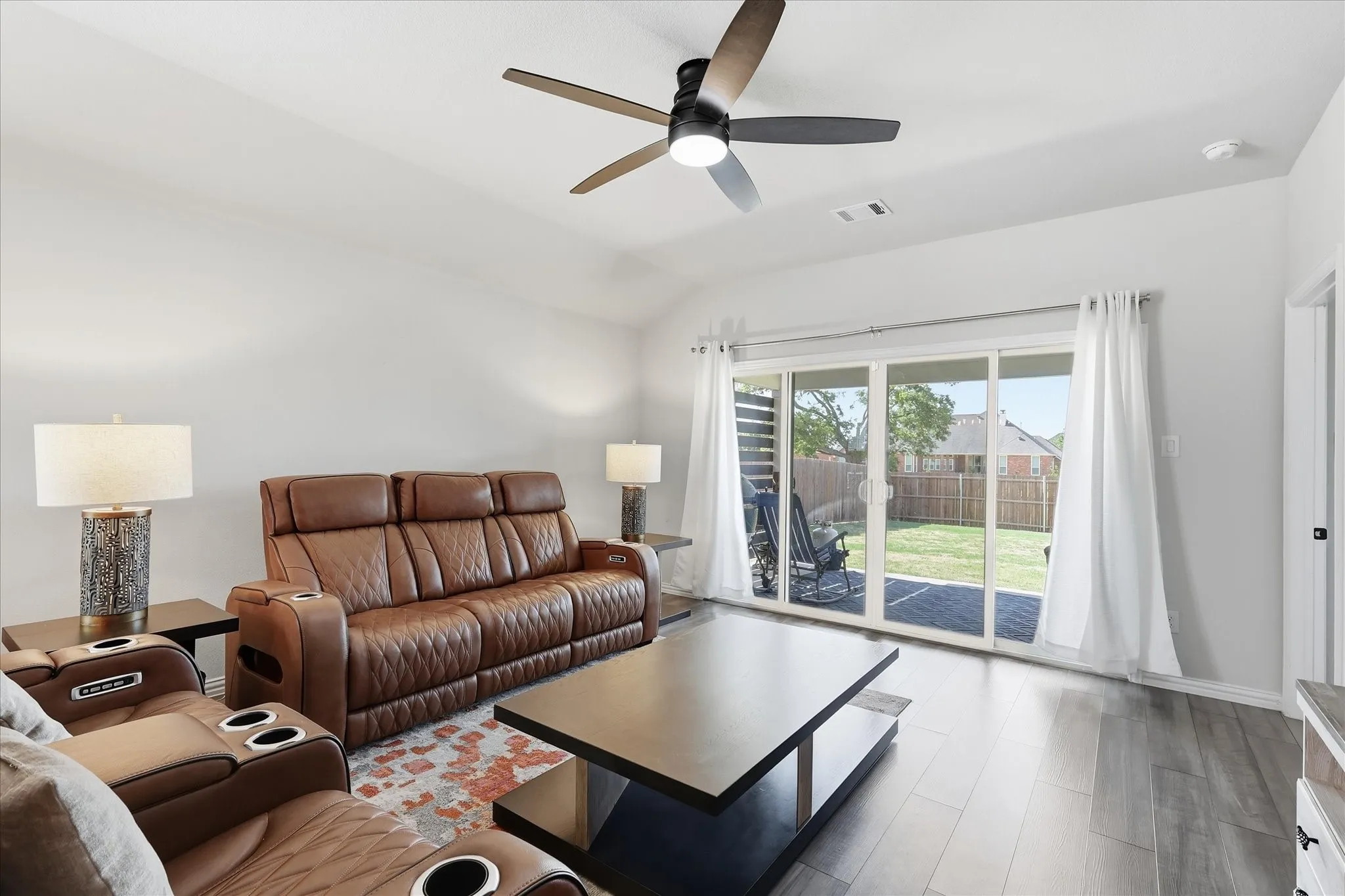 Single Family Residence For Sale in Tarrant County , 2109 Draco Drive, Haslet, Texas 76052, 3 Bedroom, 2 Bathroom, 3 Garage spaces, 1,837 Sqft, built in 2022, mls#21352879, Real Estate Agent in Haslet, Homes For Sale in Tarrant county, Homes For Sale in Haslet, Realtor in Haslet Texas, Real Estate Brokerage Independent Realty Texas, Luminita Cordes Realtor