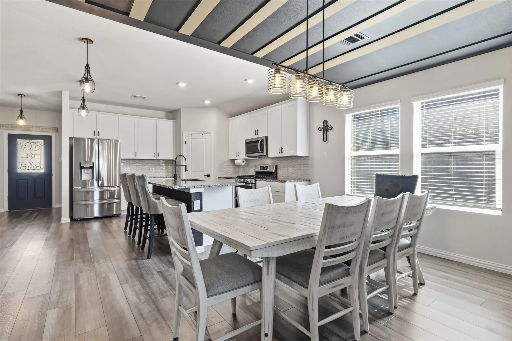 Single Family Residence For Sale in Tarrant County , 2109 Draco Drive, Haslet, Texas 76052, 3 Bedroom, 2 Bathroom, 3 Garage spaces, 1,837 Sqft, built in 2022, mls#21352879, Real Estate Agent in Haslet, Homes For Sale in Tarrant county, Homes For Sale in Haslet, Realtor in Haslet Texas, Real Estate Brokerage Independent Realty Texas, Luminita Cordes Realtor