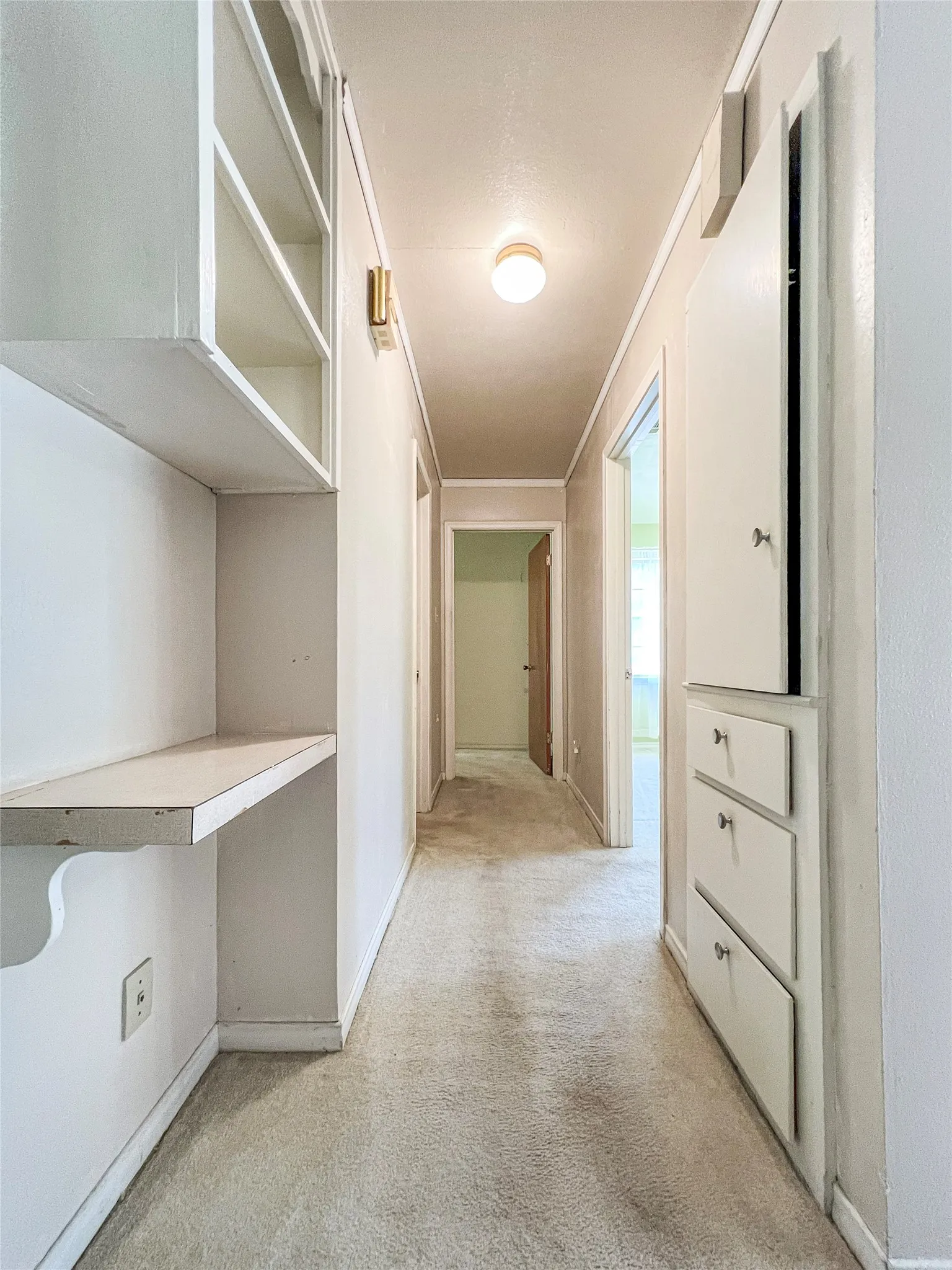 Single Family Residence For Sale in Hunt County , 2706 Bois D Arc Street, Commerce, Texas 75428, 3 Bedroom, 2 Bathroom, 1 Garage spaces, 1,856 Sqft, built in 1972, mls#21357376, Real Estate Agent in Commerce, Homes For Sale in Hunt county, Homes For Sale in Commerce, Realtor in Commerce Texas, Real Estate Brokerage Independent Realty Texas, Luminita Cordes Realtor