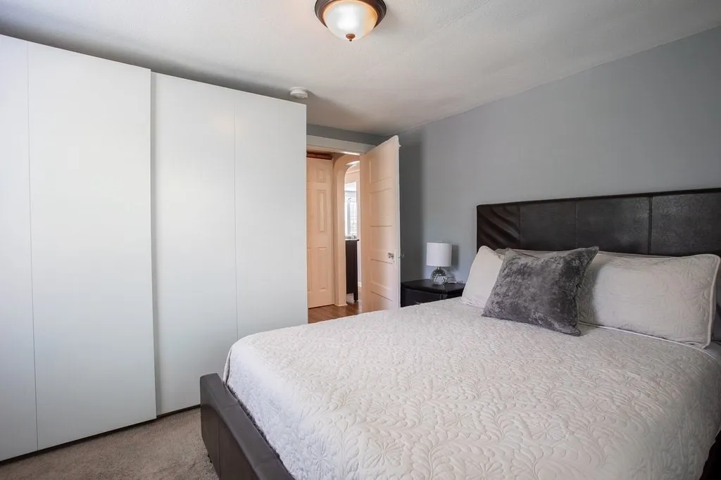 Single Family Residence For Sale in Tarrant County , 519 Taylor Street, Arlington, Texas 76011, 2 Bedroom, 1 Bathroom, Garage spaces, 870 Sqft, built in 1907, mls#21357265, Real Estate Agent in Arlington, Homes For Sale in Tarrant county, Homes For Sale in Arlington, Realtor in Arlington Texas, Real Estate Brokerage Independent Realty Texas, Luminita Cordes Realtor
