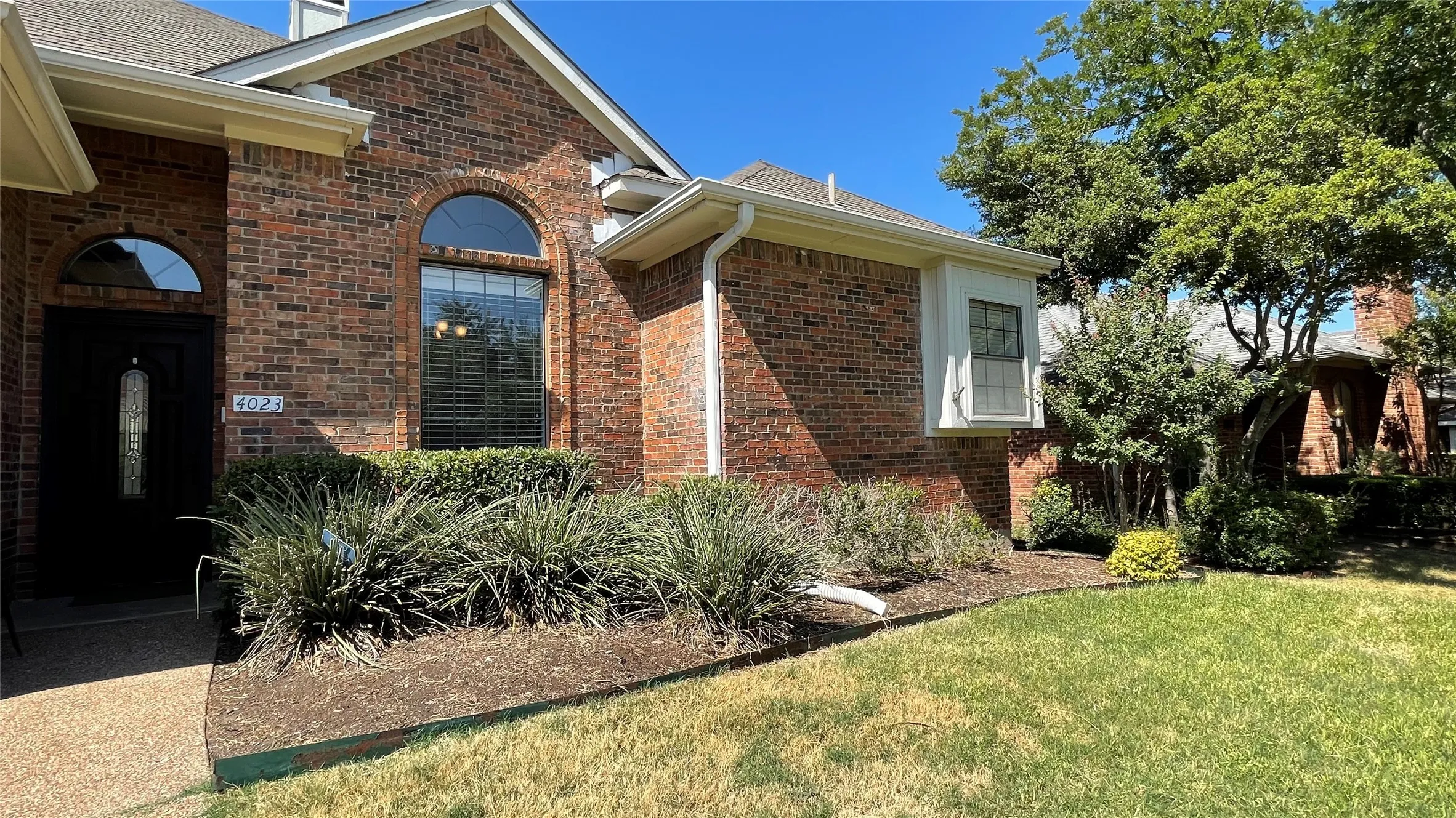 Single Family Residence For Rent in Collin County , 4023 Lawngate Drive, Dallas, Texas 75287, 3 Bedroom, 3 Bathroom, 2 Garage spaces, 2,033 Sqft, built in 1986, mls#21357383, Real Estate Agent in Dallas, Homes For Rent in Collin county, Homes For Rent in Dallas, Realtor in Dallas Texas, Real Estate Brokerage Independent Realty Texas, Luminita Cordes Realtor