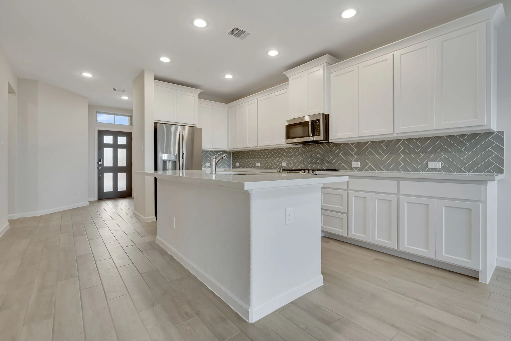 Single Family Residence For Rent in Wise County , 157 Palo Duro Bend, Rhome, Texas 76078, 3 Bedroom, 3 Bathroom, 2 Garage spaces, 2,330 Sqft, built in 2023, mls#21349191, Real Estate Agent in Rhome, Homes For Rent in Wise county, Homes For Rent in Rhome, Realtor in Rhome Texas, Real Estate Brokerage Independent Realty Texas, Luminita Cordes Realtor