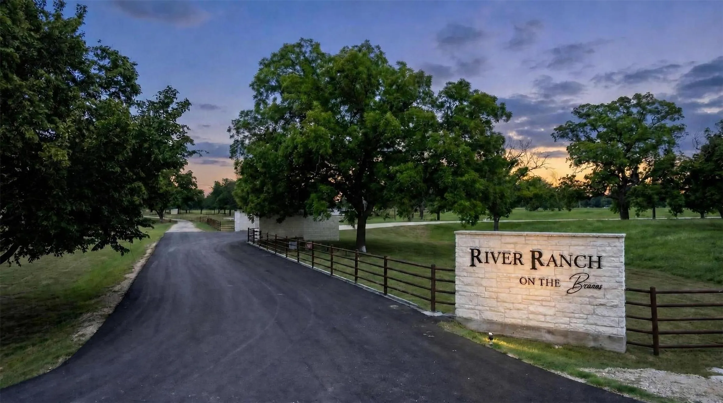 Unimproved Land For Sale in Parker County , 1094 River Ranch Lane, Weatherford, Texas 76087, 0, 0, Garage spaces, 0 Sqft, built in 0, Price $525,000, mls#21357390, Real Estate Agent in Weatherford, Homes For Sale in Parker county, Homes For Sale in Weatherford, Realtor in Weatherford Texas, Real Estate Brokerage Independent Realty Texas, Luminita Cordes Realtor