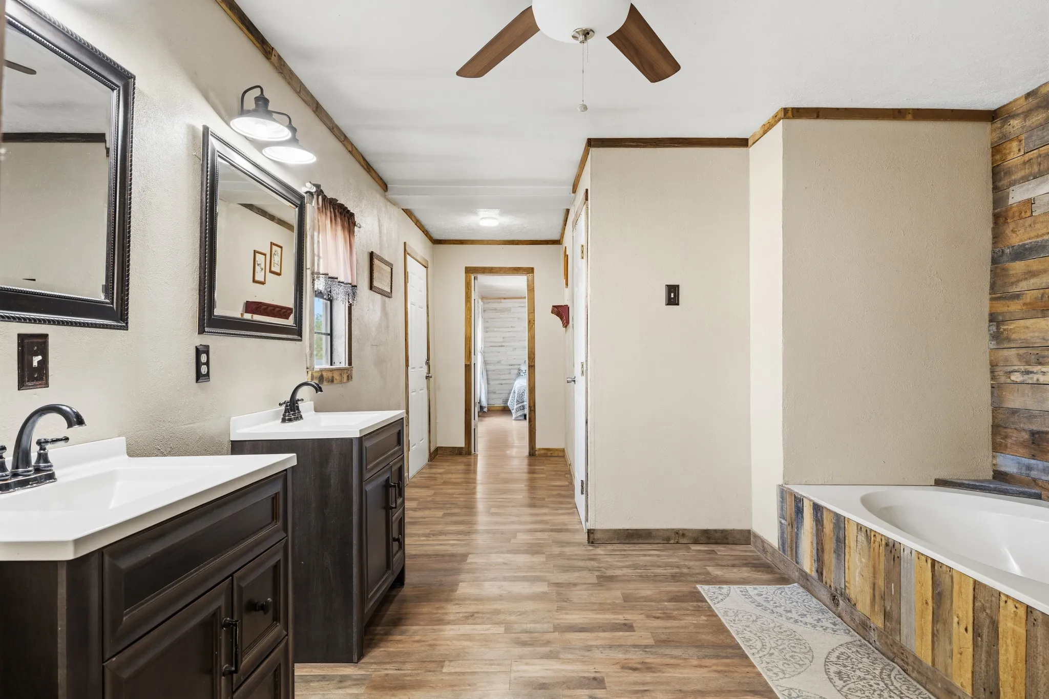 Manufactured Home For Sale in Collin County , 1695 Eastwood Road, Melissa, Texas 75454, 3 Bedroom, 2 Bathroom, 2 Garage spaces, 1,862 Sqft, built in 1969, Price $399,990, mls#21357295, Real Estate Agent in Melissa, Homes For Sale in Collin county, Homes For Sale in Melissa, Realtor in Melissa Texas, Real Estate Brokerage Independent Realty Texas, Luminita Cordes Realtor