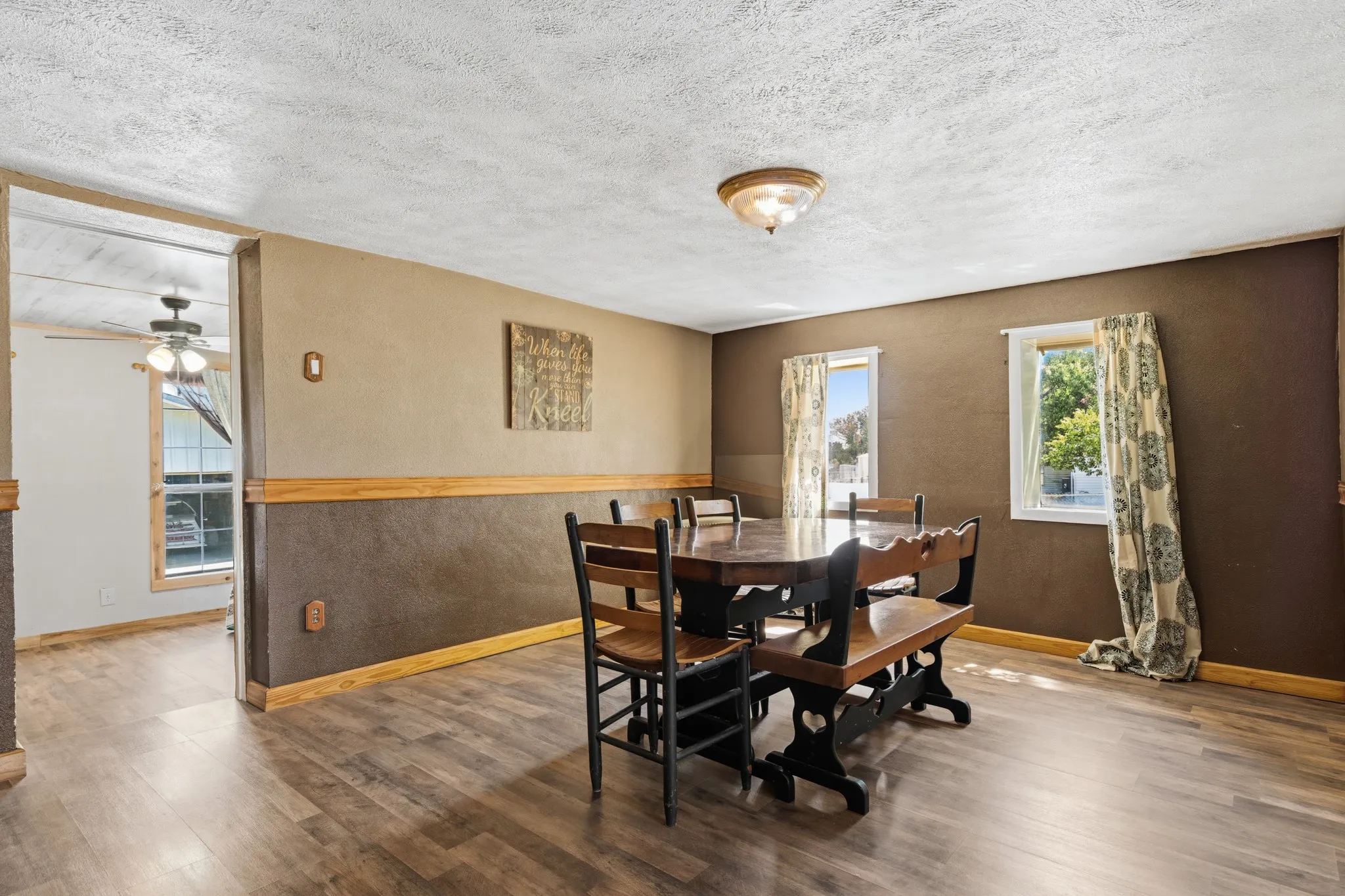 Manufactured Home For Sale in Collin County , 1695 Eastwood Road, Melissa, Texas 75454, 3 Bedroom, 2 Bathroom, 2 Garage spaces, 1,862 Sqft, built in 1969, Price $399,990, mls#21357295, Real Estate Agent in Melissa, Homes For Sale in Collin county, Homes For Sale in Melissa, Realtor in Melissa Texas, Real Estate Brokerage Independent Realty Texas, Luminita Cordes Realtor