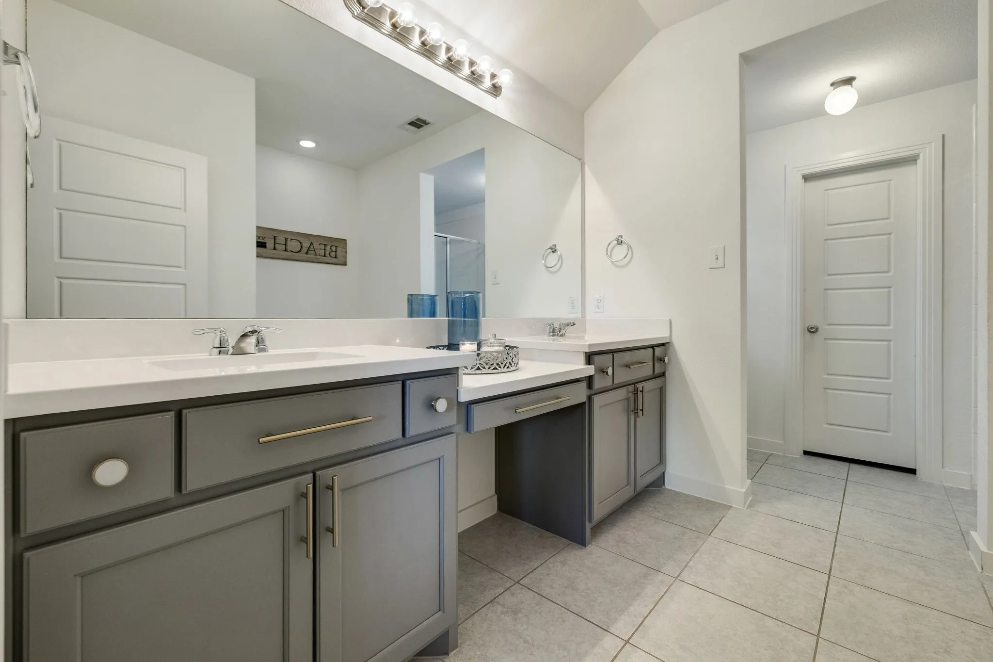 Single Family Residence For Sale in Collin County , 600 Overton Avenue, Celina, Texas 75009, 4 Bedroom, 3 Bathroom, 2 Garage spaces, 2,114 Sqft, built in 2017, mls#21356062, Real Estate Agent in Celina, Homes For Sale in Collin county, Homes For Sale in Celina, Realtor in Celina Texas, Real Estate Brokerage Independent Realty Texas, Luminita Cordes Realtor