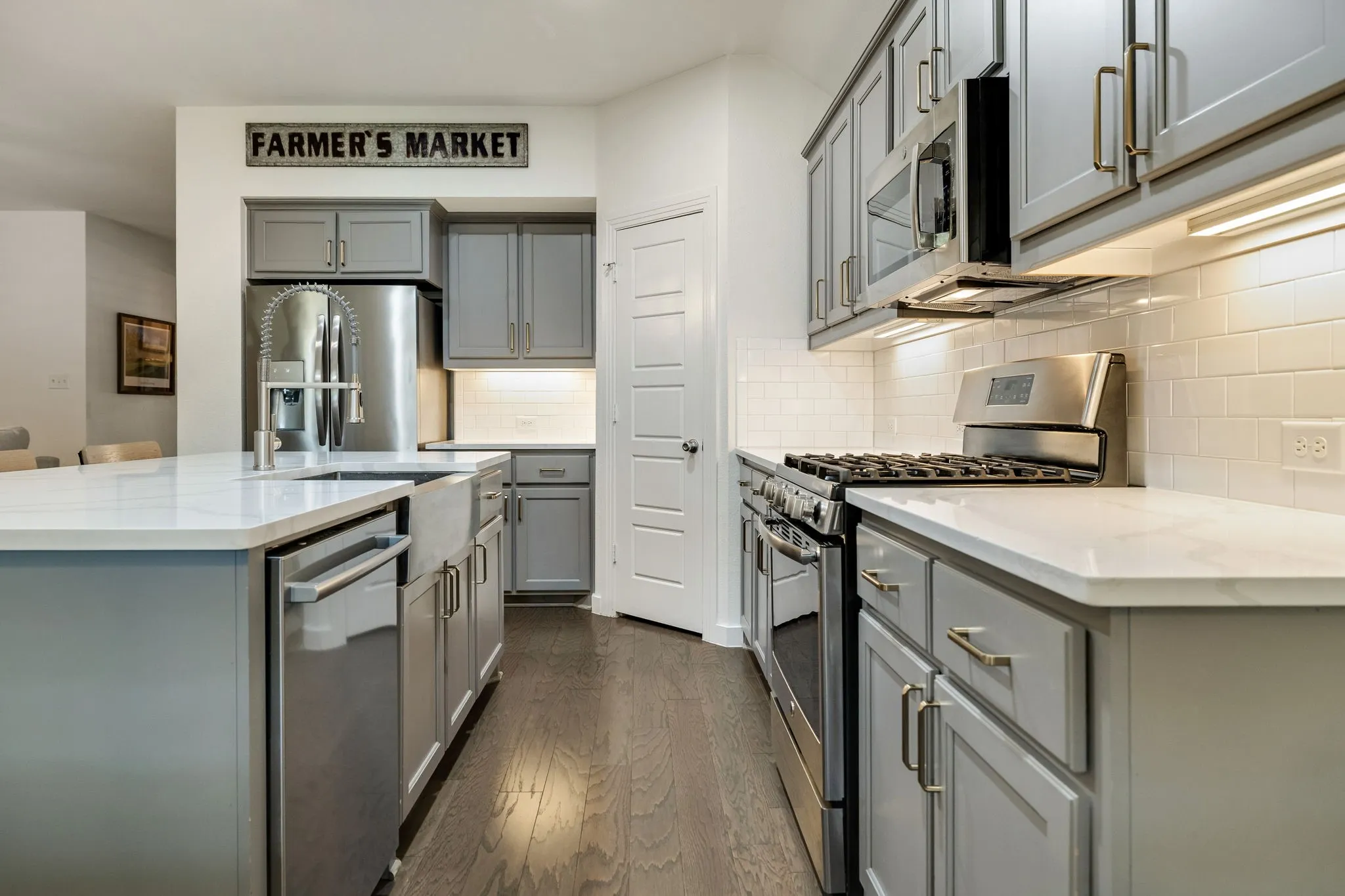 Single Family Residence For Sale in Collin County , 600 Overton Avenue, Celina, Texas 75009, 4 Bedroom, 3 Bathroom, 2 Garage spaces, 2,114 Sqft, built in 2017, mls#21356062, Real Estate Agent in Celina, Homes For Sale in Collin county, Homes For Sale in Celina, Realtor in Celina Texas, Real Estate Brokerage Independent Realty Texas, Luminita Cordes Realtor