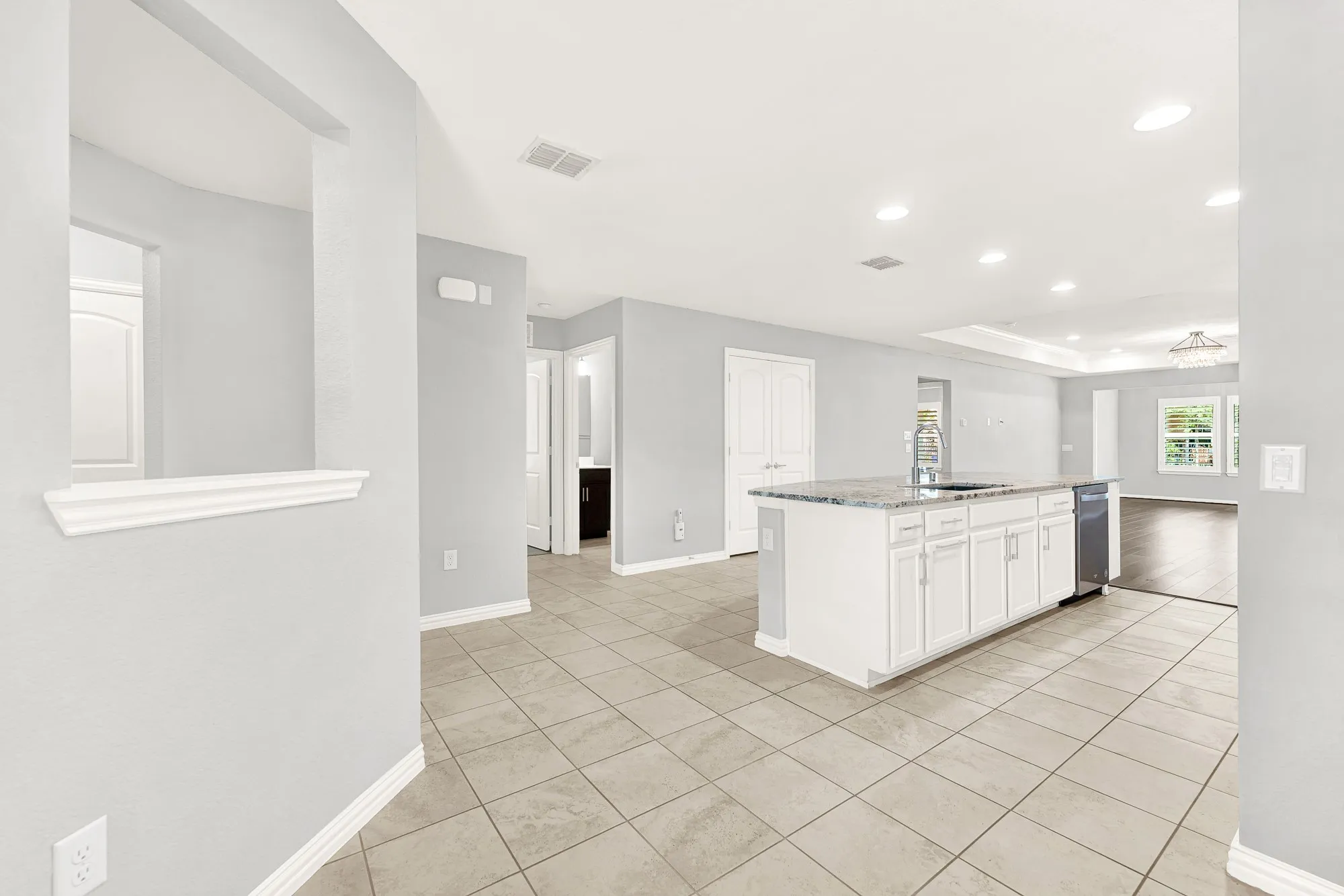 Single Family Residence For Sale in Collin County , 913 Rough Hollow Drive, Mc Kinney, Texas 75071, 2 Bedroom, 2 Bathroom, 2 Garage spaces, 1,550 Sqft, built in 2019, mls#21354964, Real Estate Agent in Mc Kinney, Homes For Sale in Collin county, Homes For Sale in Mc Kinney, Realtor in Mc Kinney Texas, Real Estate Brokerage Independent Realty Texas, Luminita Cordes Realtor