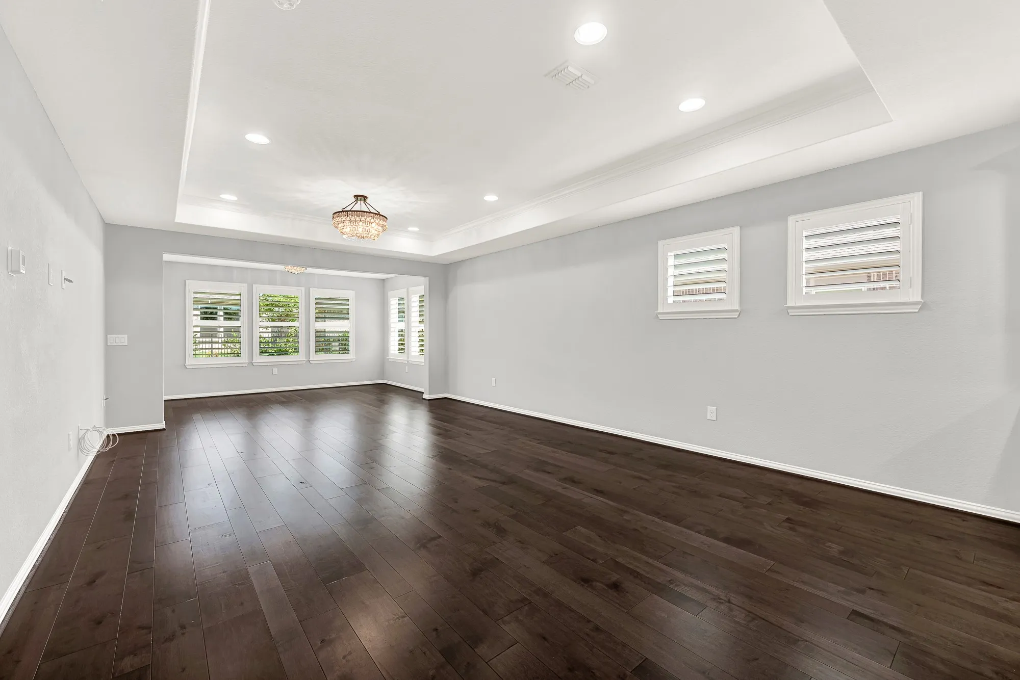 Single Family Residence For Sale in Collin County , 913 Rough Hollow Drive, Mc Kinney, Texas 75071, 2 Bedroom, 2 Bathroom, 2 Garage spaces, 1,550 Sqft, built in 2019, mls#21354964, Real Estate Agent in Mc Kinney, Homes For Sale in Collin county, Homes For Sale in Mc Kinney, Realtor in Mc Kinney Texas, Real Estate Brokerage Independent Realty Texas, Luminita Cordes Realtor