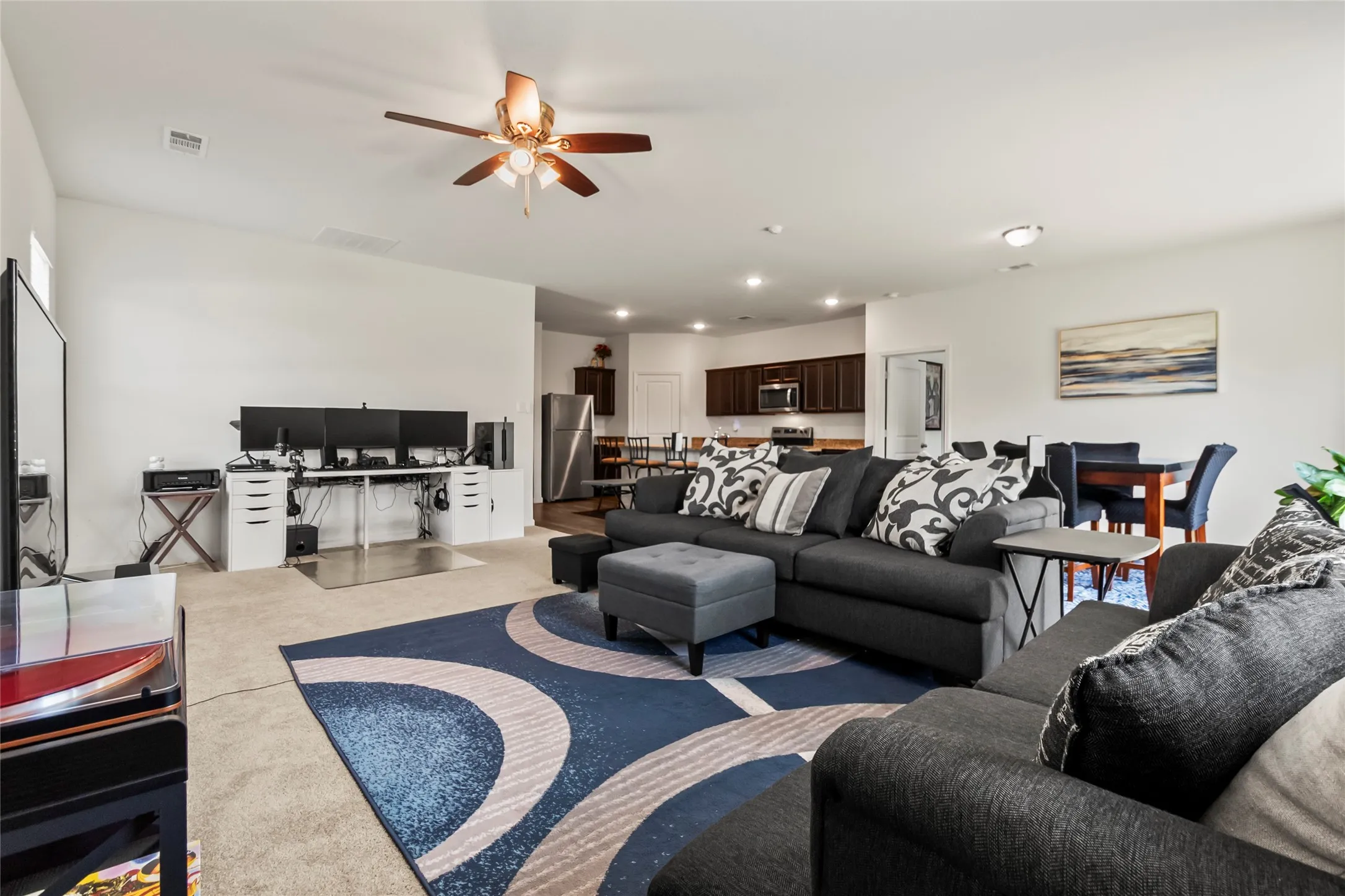 Single Family Residence For Sale in Tarrant County , 500 Swift Current Drive, Crowley, Texas 76036, 4 Bedroom, 2 Bathroom, 2 Garage spaces, 1,940 Sqft, built in 2019, Price $285,000, mls#21355013, Real Estate Agent in Crowley, Homes For Sale in Tarrant county, Homes For Sale in Crowley, Realtor in Crowley Texas, Real Estate Brokerage Independent Realty Texas, Luminita Cordes Realtor