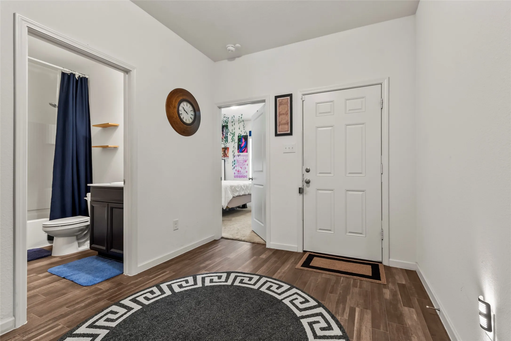 Single Family Residence For Sale in Tarrant County , 500 Swift Current Drive, Crowley, Texas 76036, 4 Bedroom, 2 Bathroom, 2 Garage spaces, 1,940 Sqft, built in 2019, Price $285,000, mls#21355013, Real Estate Agent in Crowley, Homes For Sale in Tarrant county, Homes For Sale in Crowley, Realtor in Crowley Texas, Real Estate Brokerage Independent Realty Texas, Luminita Cordes Realtor