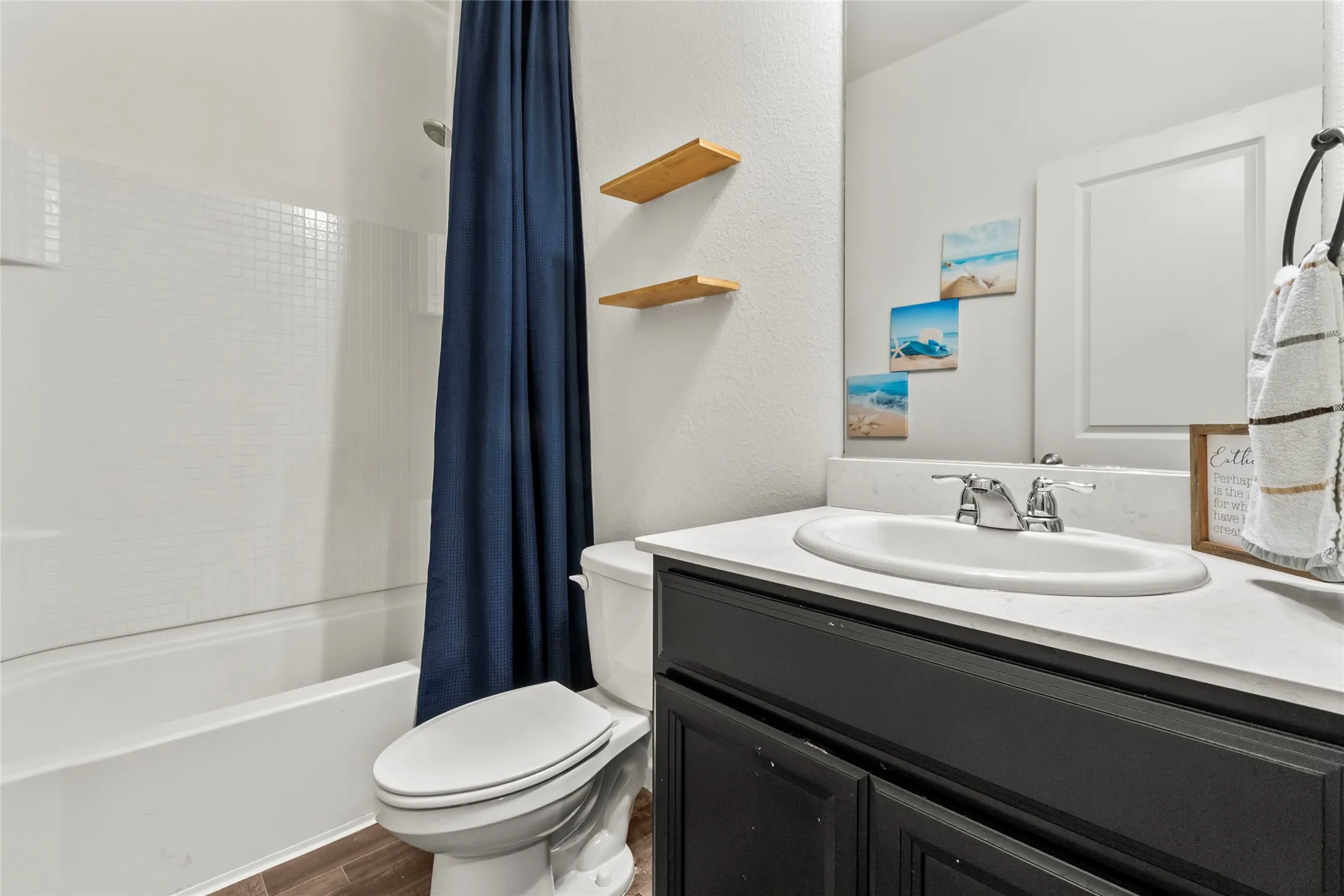 Single Family Residence For Sale in Tarrant County , 500 Swift Current Drive, Crowley, Texas 76036, 4 Bedroom, 2 Bathroom, 2 Garage spaces, 1,940 Sqft, built in 2019, Price $285,000, mls#21355013, Real Estate Agent in Crowley, Homes For Sale in Tarrant county, Homes For Sale in Crowley, Realtor in Crowley Texas, Real Estate Brokerage Independent Realty Texas, Luminita Cordes Realtor