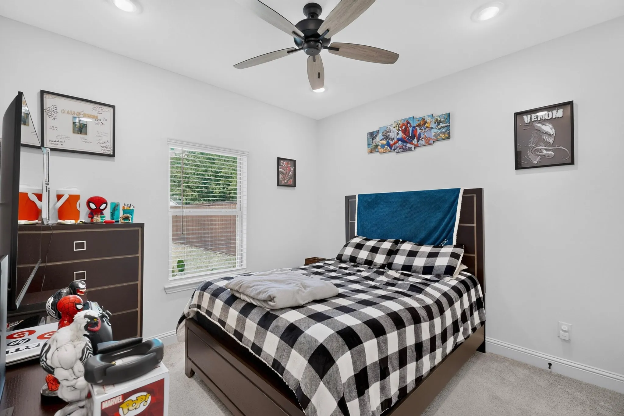 Single Family Residence For Sale in Ellis County , 215 1/2 Aldridge Street, Waxahachie, Texas 75165, 3 Bedroom, 2 Bathroom, 2 Garage spaces, 1,697 Sqft, built in 2022, mls#21356562, Real Estate Agent in Waxahachie, Homes For Sale in Ellis county, Homes For Sale in Waxahachie, Realtor in Waxahachie Texas, Real Estate Brokerage Independent Realty Texas, Luminita Cordes Realtor
