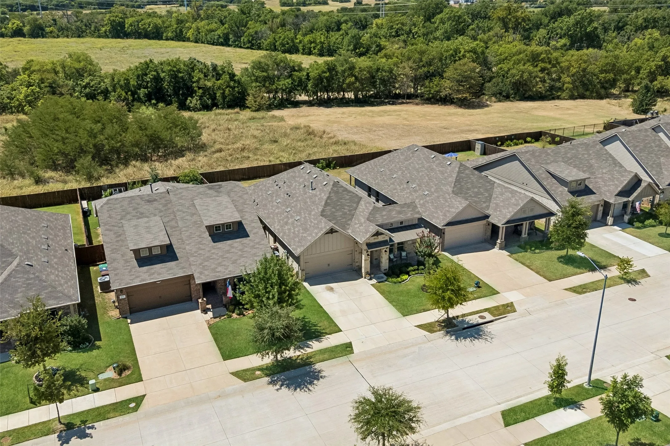Single Family Residence For Sale in Denton County , 601 Hogan Drive, Denton, Texas 76210, 4 Bedroom, 2 Bathroom, 2 Garage spaces, 2,013 Sqft, built in 2022, mls#21355863, Real Estate Agent in Denton, Homes For Sale in Denton county, Homes For Sale in Denton, Realtor in Denton Texas, Real Estate Brokerage Independent Realty Texas, Luminita Cordes Realtor