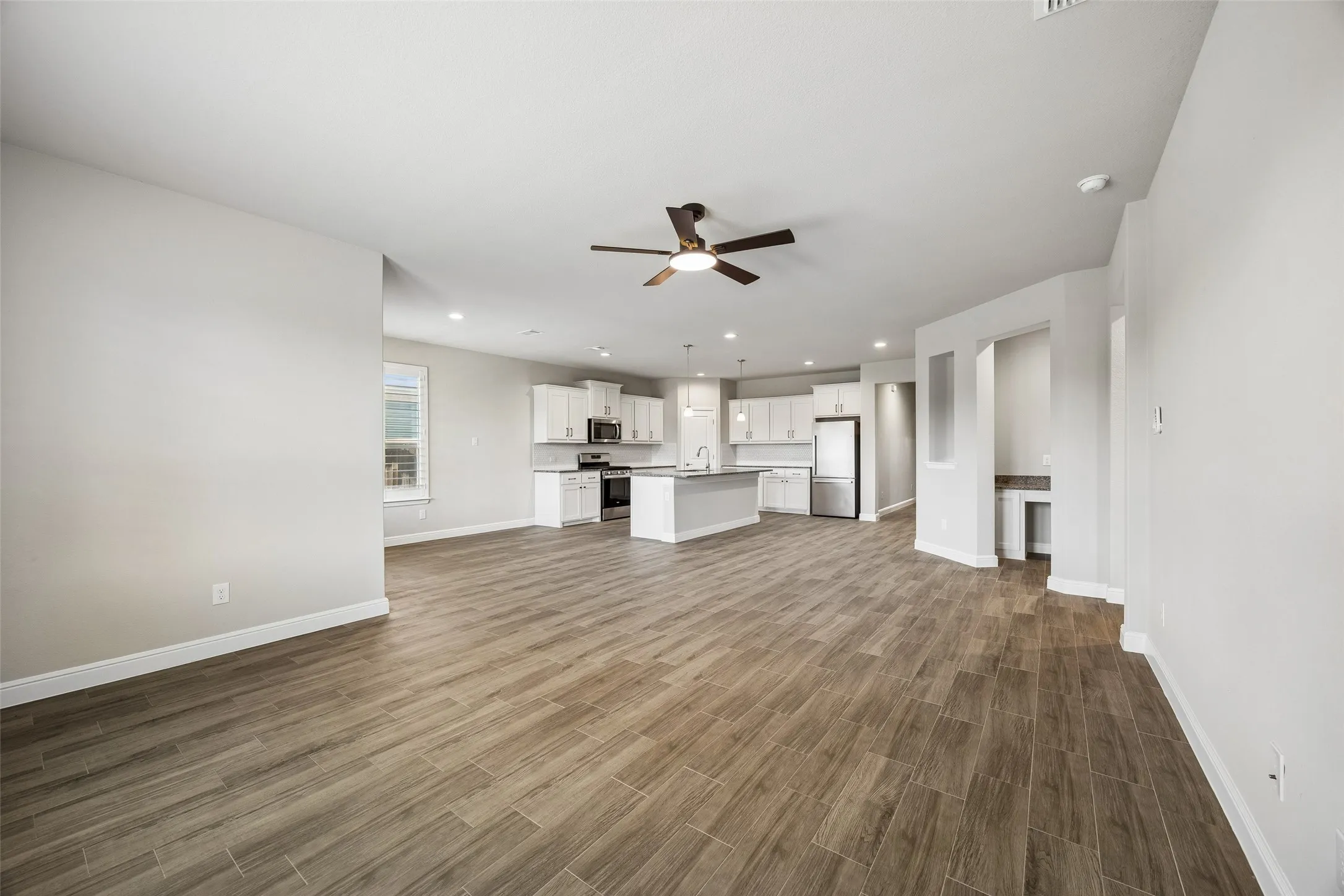 Single Family Residence For Sale in Denton County , 601 Hogan Drive, Denton, Texas 76210, 4 Bedroom, 2 Bathroom, 2 Garage spaces, 2,013 Sqft, built in 2022, mls#21355863, Real Estate Agent in Denton, Homes For Sale in Denton county, Homes For Sale in Denton, Realtor in Denton Texas, Real Estate Brokerage Independent Realty Texas, Luminita Cordes Realtor