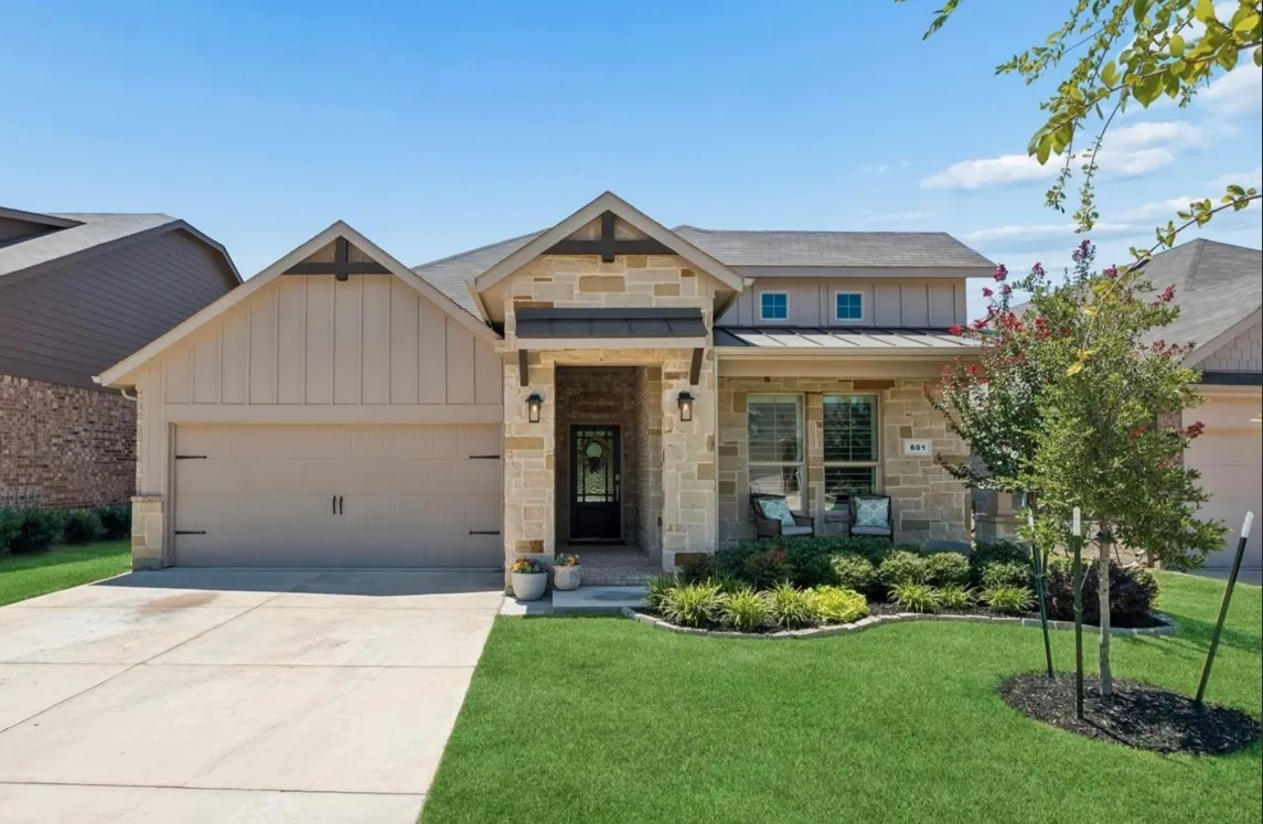 Single Family Residence For Sale in Denton County , 601 Hogan Drive, Denton, Texas 76210, 4 Bedroom, 2 Bathroom, 2 Garage spaces, 2,013 Sqft, built in 2022, mls#21355863, Real Estate Agent in Denton, Homes For Sale in Denton county, Homes For Sale in Denton, Realtor in Denton Texas, Real Estate Brokerage Independent Realty Texas, Luminita Cordes Realtor