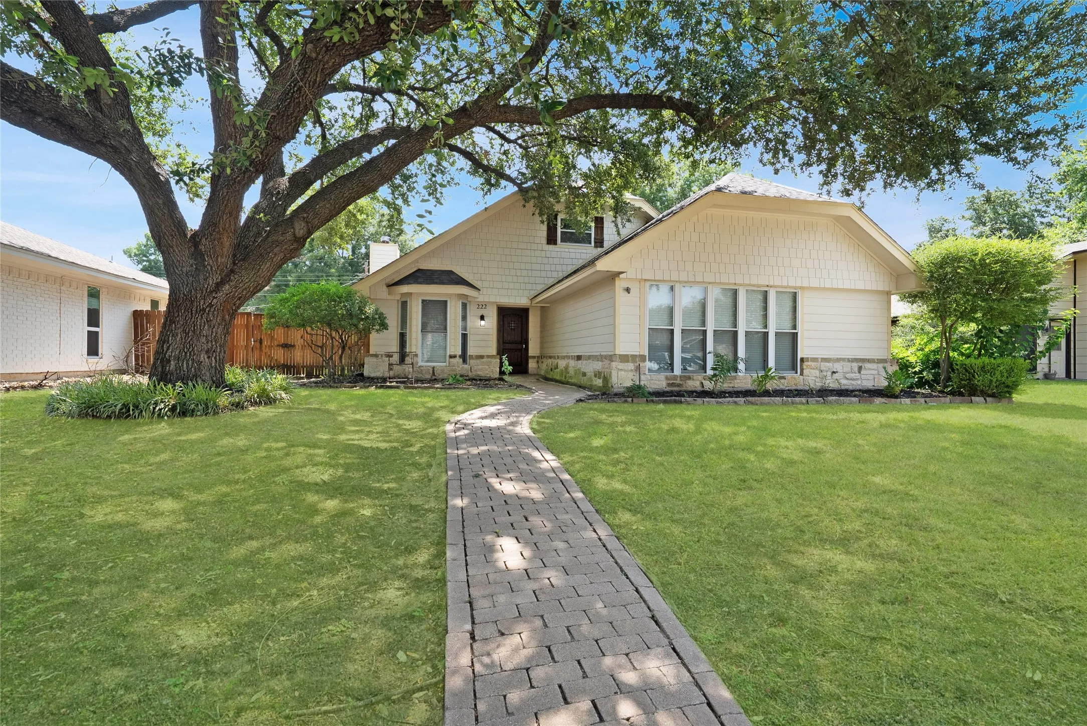 Single Family Residence For Sale