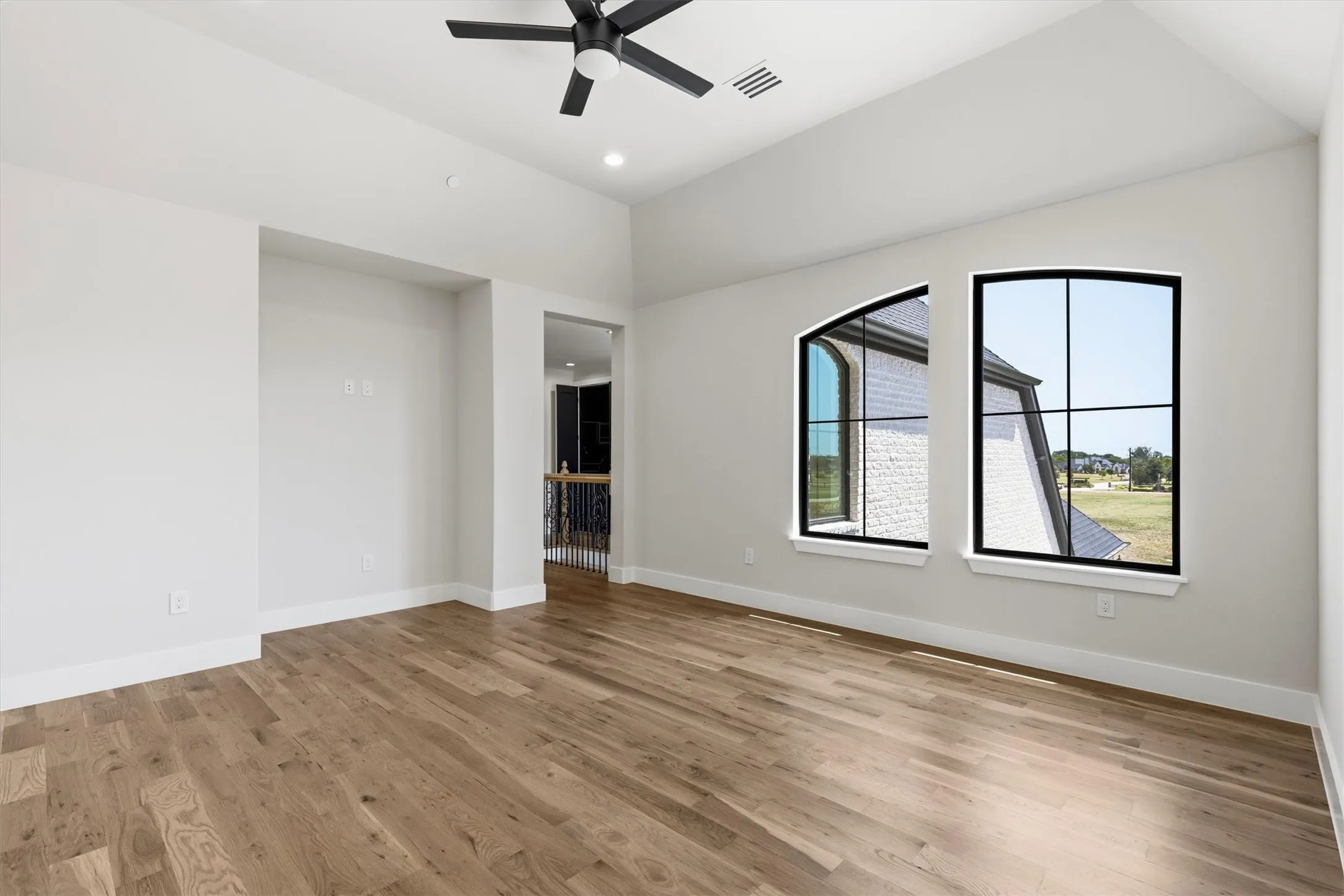 Single Family Residence For Sale in Collin County , 1850 New Castle Court, Lucas, Texas 75002, 5 Bedroom, 7 Bathroom, 4 Garage spaces, 7,456 Sqft, built in 2025, mls#21356039, Real Estate Agent in Lucas, Homes For Sale in Collin county, Homes For Sale in Lucas, Realtor in Lucas Texas, Real Estate Brokerage Independent Realty Texas, Luminita Cordes Realtor
