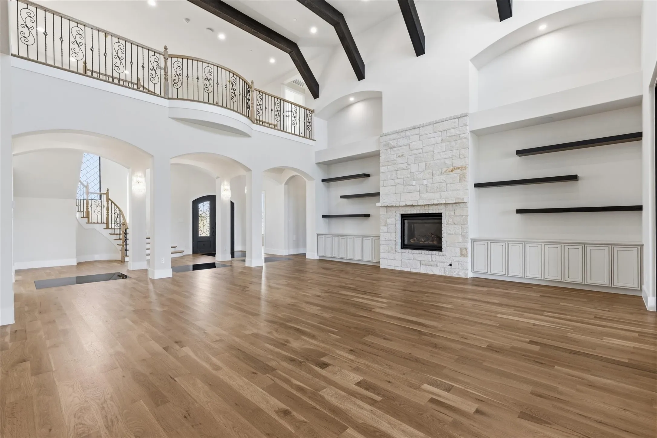 Single Family Residence For Sale in Collin County , 1850 New Castle Court, Lucas, Texas 75002, 5 Bedroom, 7 Bathroom, 4 Garage spaces, 7,456 Sqft, built in 2025, mls#21356039, Real Estate Agent in Lucas, Homes For Sale in Collin county, Homes For Sale in Lucas, Realtor in Lucas Texas, Real Estate Brokerage Independent Realty Texas, Luminita Cordes Realtor