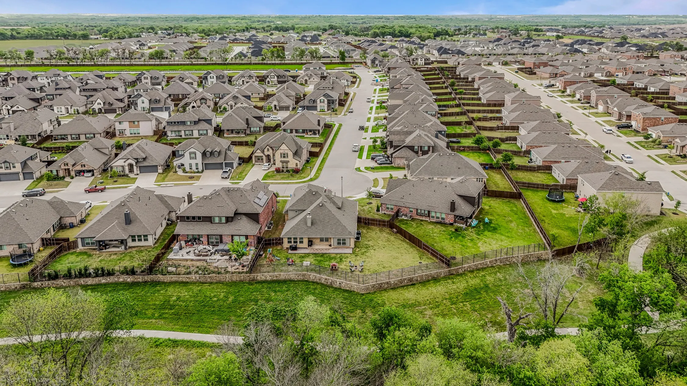 Single Family Residence For Sale in Collin County , 485 W Autumn Hill Bluff, Lavon, Texas 75166, 4 Bedroom, 3 Bathroom, 2 Garage spaces, 3,279 Sqft, built in 2022, Price $498,865, mls#21356096, Real Estate Agent in Lavon, Homes For Sale in Collin county, Homes For Sale in Lavon, Realtor in Lavon Texas, Real Estate Brokerage Independent Realty Texas, Luminita Cordes Realtor
